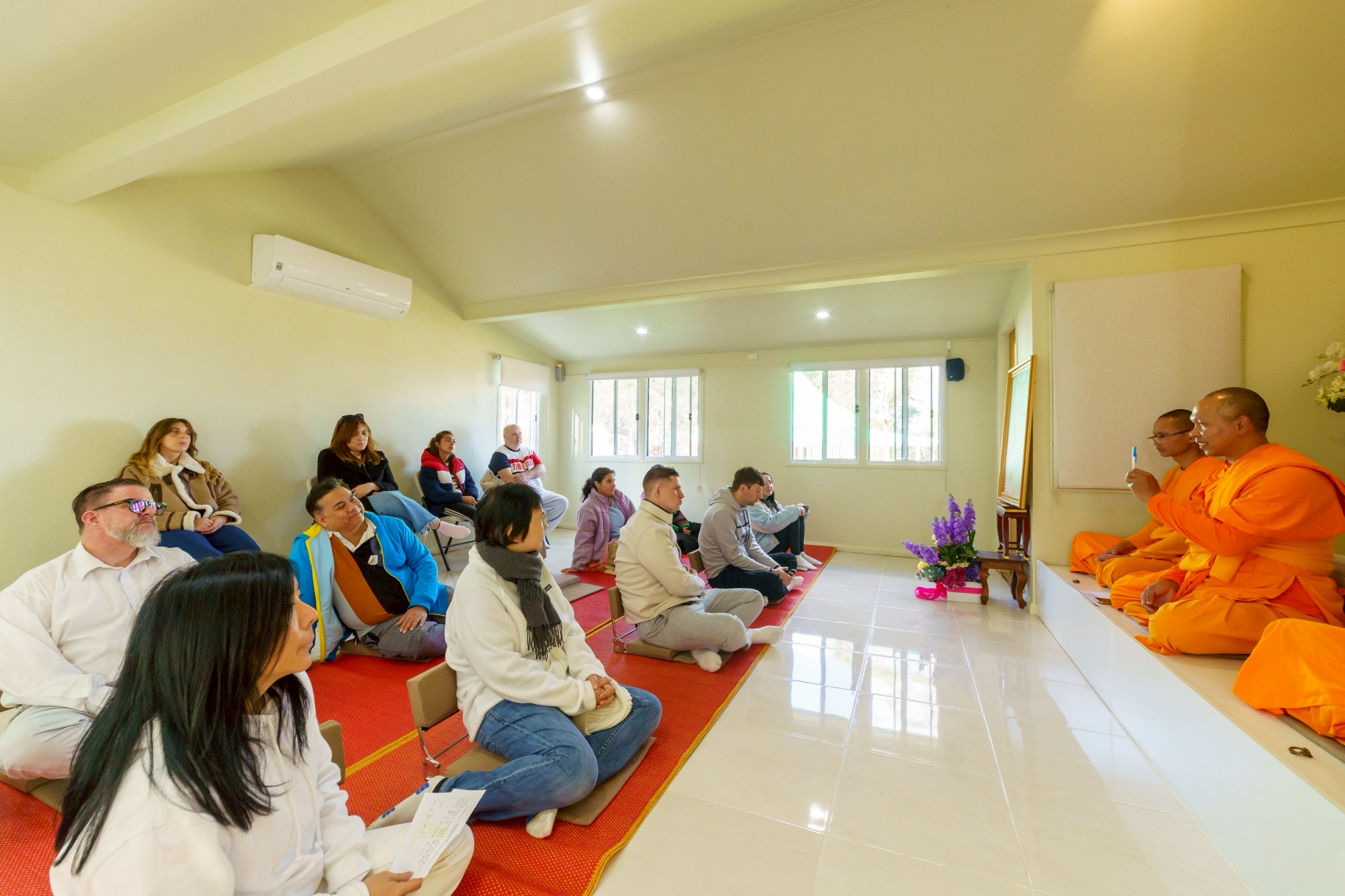 วัดพระธรรมกายนครซิดนีย์ จัดโครงการ One Day Meditation