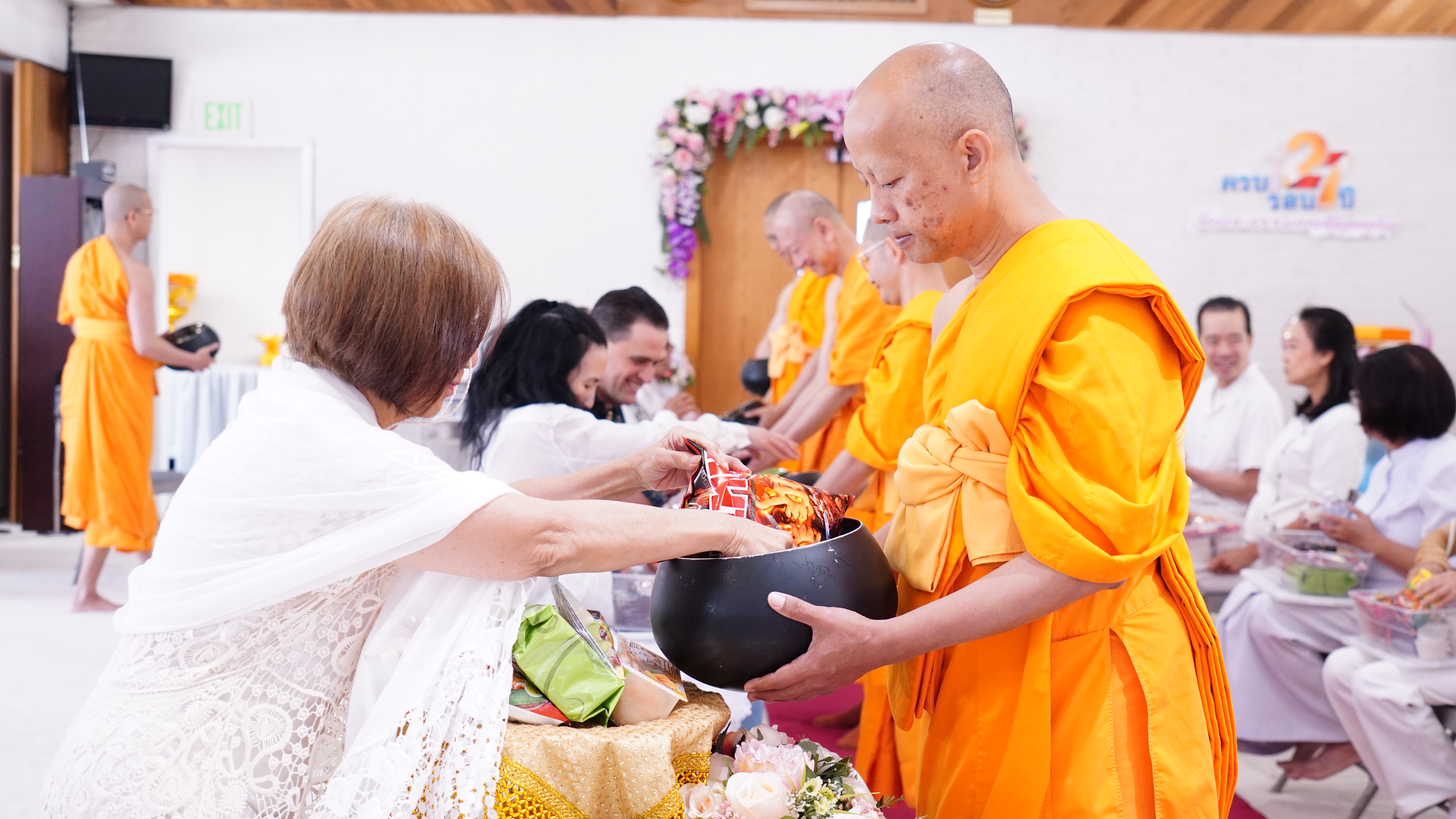 วัดพระธรรมกายซีแอตเติล จัดงานบุญวันอาทิตย์
