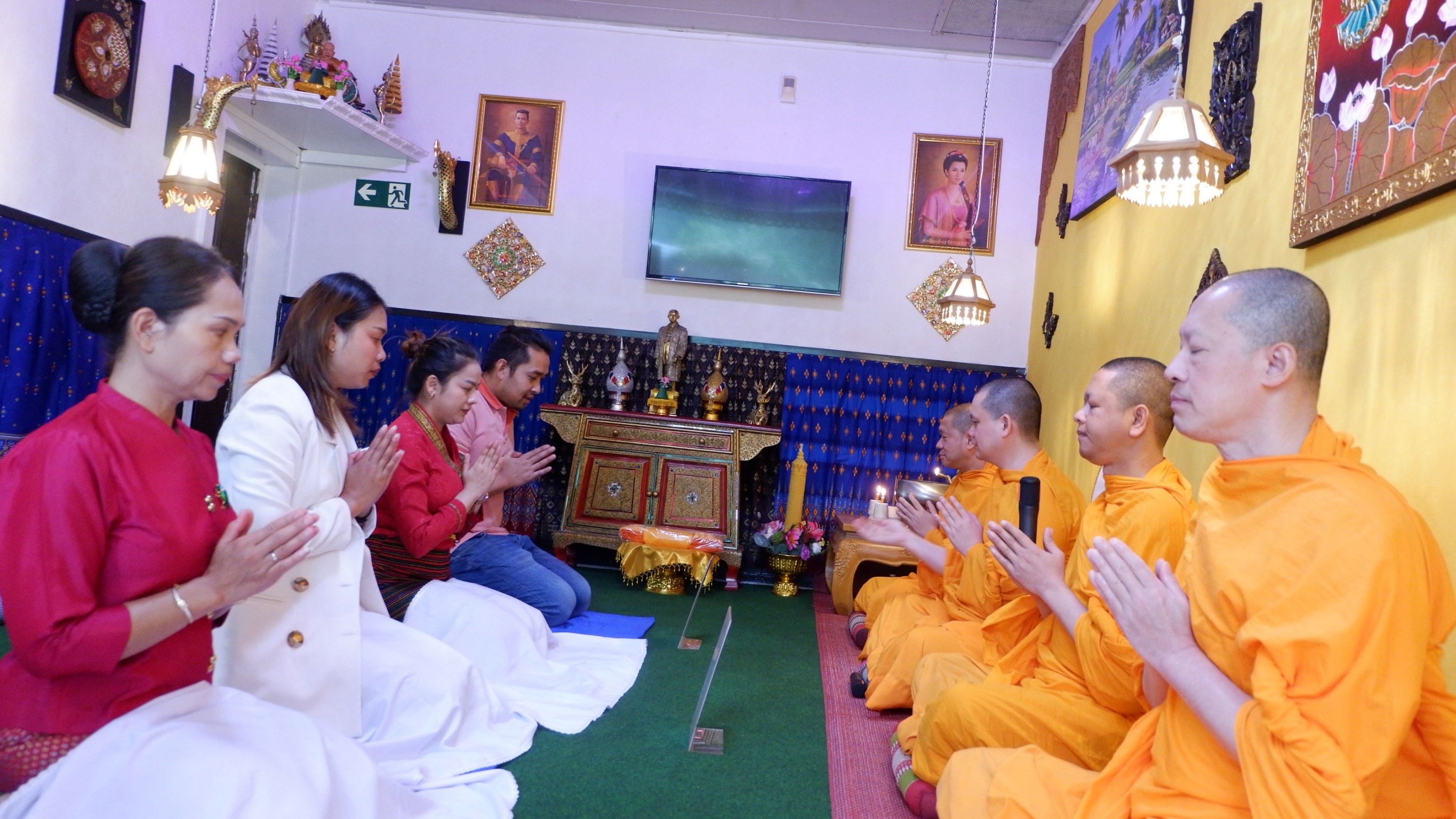 วัดพุทธนอร์ดไรน์-เวสท์ฟาเลน จัดปฏิบัติธรรม ณ ร้านอาหาร ThaiGarden