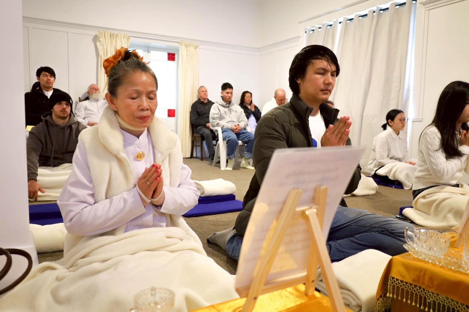วัดพระธรรมกายดันนีดิน จัดงานวันครูผู้ค้นพบวิชชาธรรมกาย และบูชาข้าวพระ