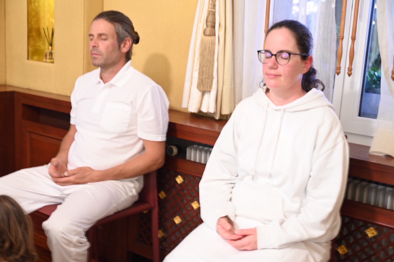 วัดพระธรรมกายสวิตเซอร์แลนด์ จัดปฏิบัติธรรมให้กับชาวท้องถิ่น