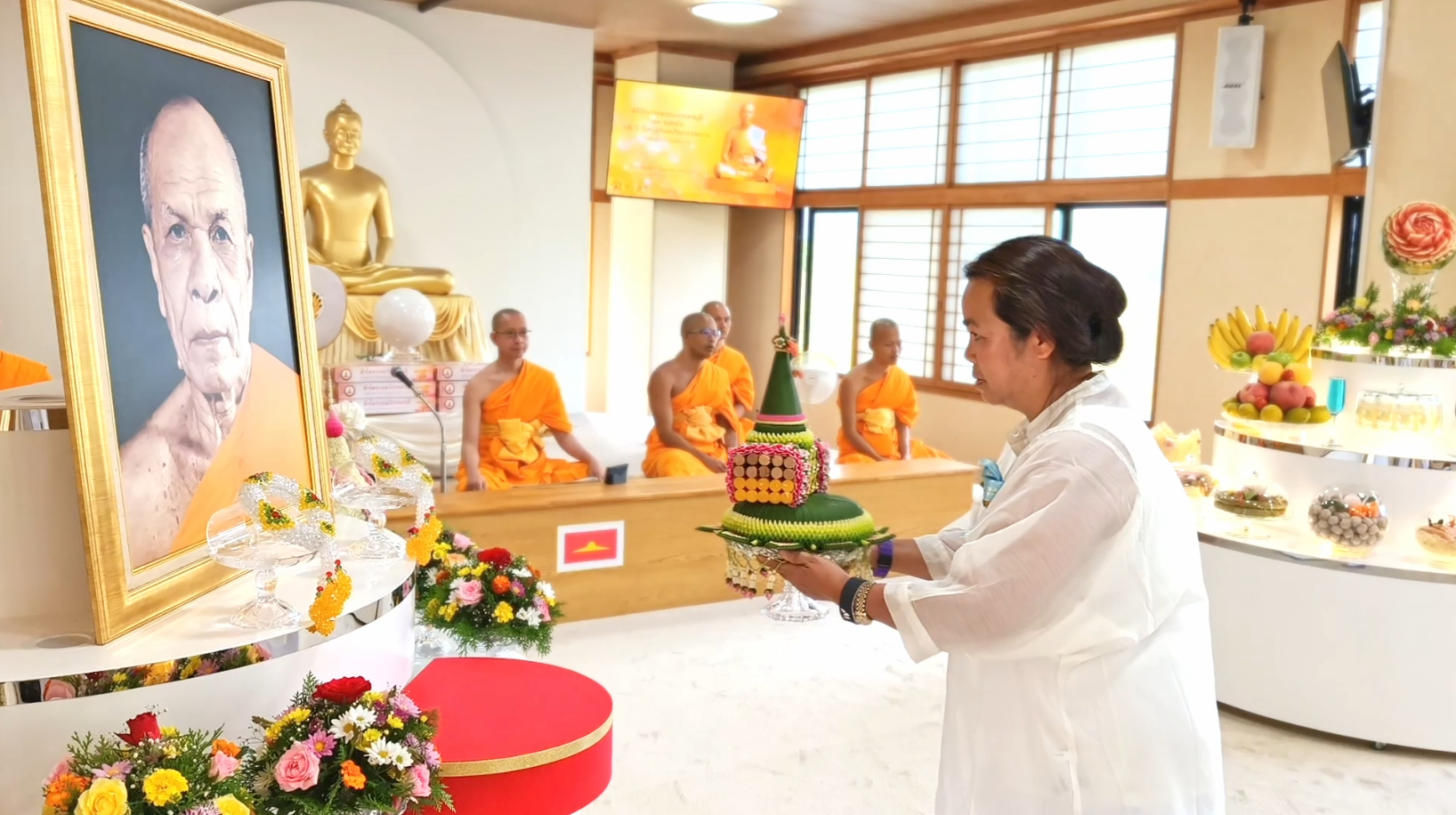 วัดพระธรรมกายนางาโน่ จัดพิธีบูชาครูผู้ค้นพบวิชชาธรรมกาย และพิธีบูชาข้าวพระ