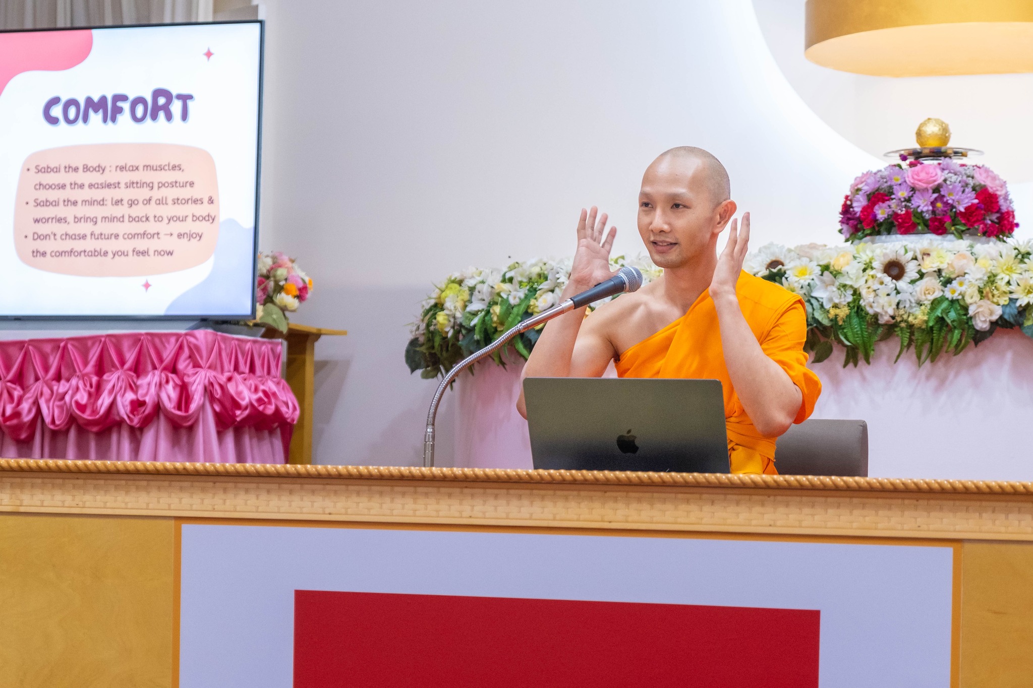 วัดพระธรรมกายเท็กซัส จัดกิจกรรมคลาสสมาธิสำหรับชาวท้องถิ่น