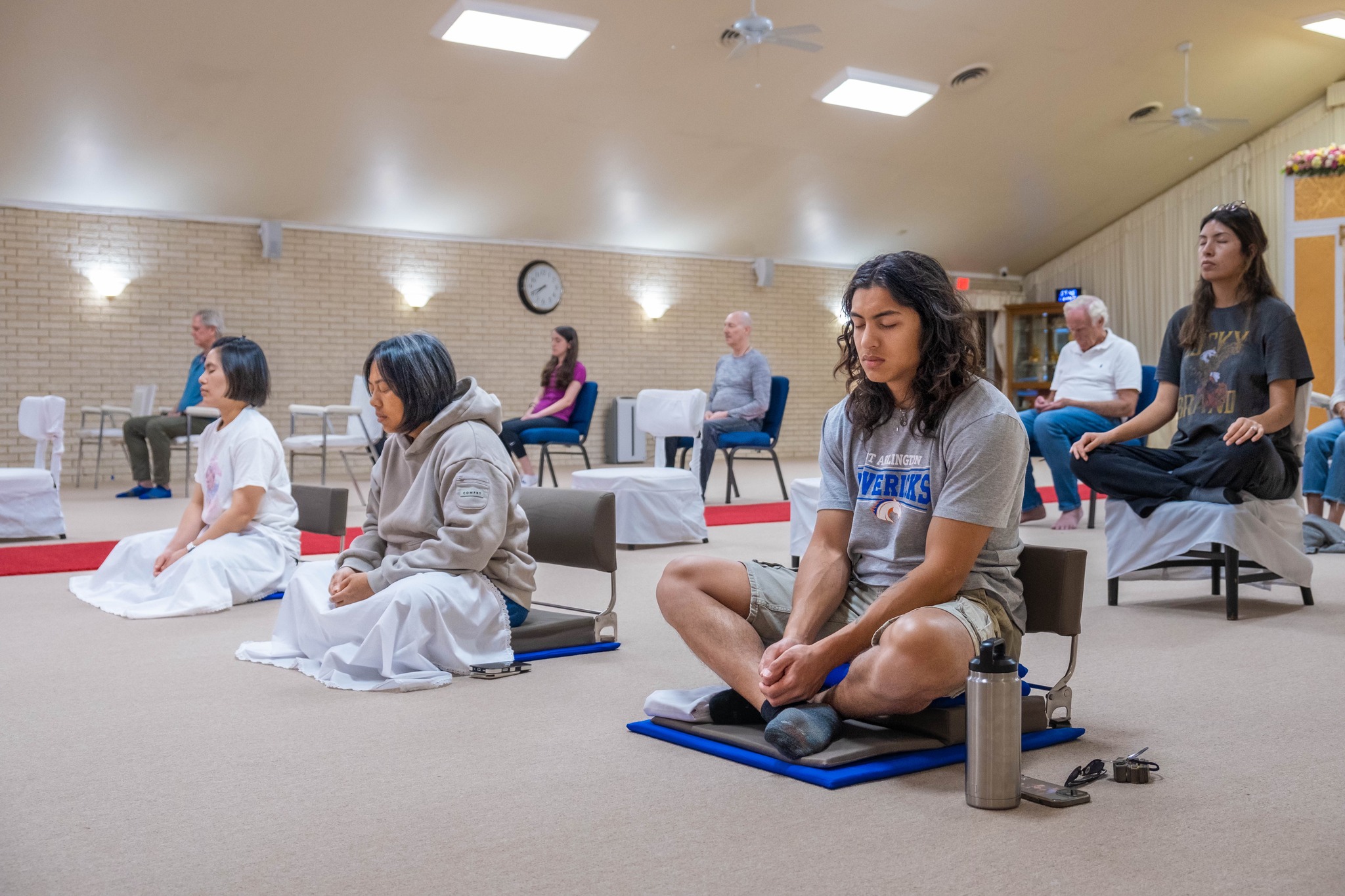 วัดพระธรรมกายเท็กซัส จัดกิจกรรมคลาสสมาธิสำหรับชาวท้องถิ่น