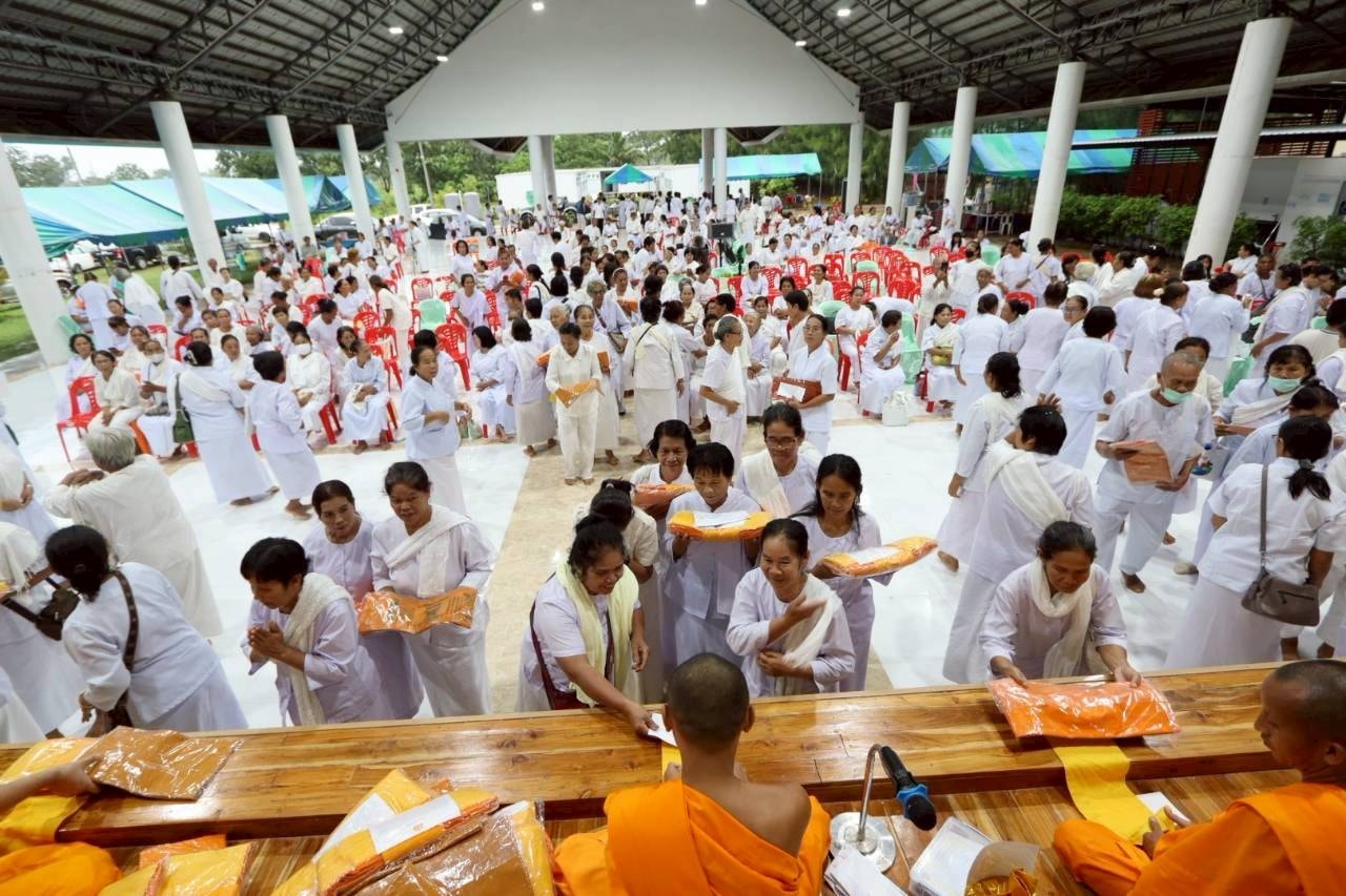 ธุดงคสถานอำนาจเจริญ จัดอบรมโครงการอุบาสก-อุบาสิกาแก้ว รุ่นที่ 1