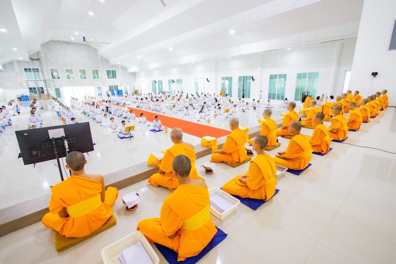 ศูนย์อบรมเยาวชนลาดหลุมแก้ว จัดอบรมโครงการอุบาสกแก้ว อุบาสิกาแก้ว รุ่นที่ 1