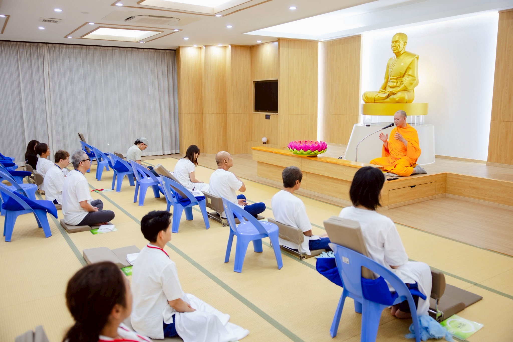 วัดป่าธรรมกายนานาชาติโทชิหงิ จัดปฏิบัติธรรมสุดสัปดาห์ รุ่นที่ 127