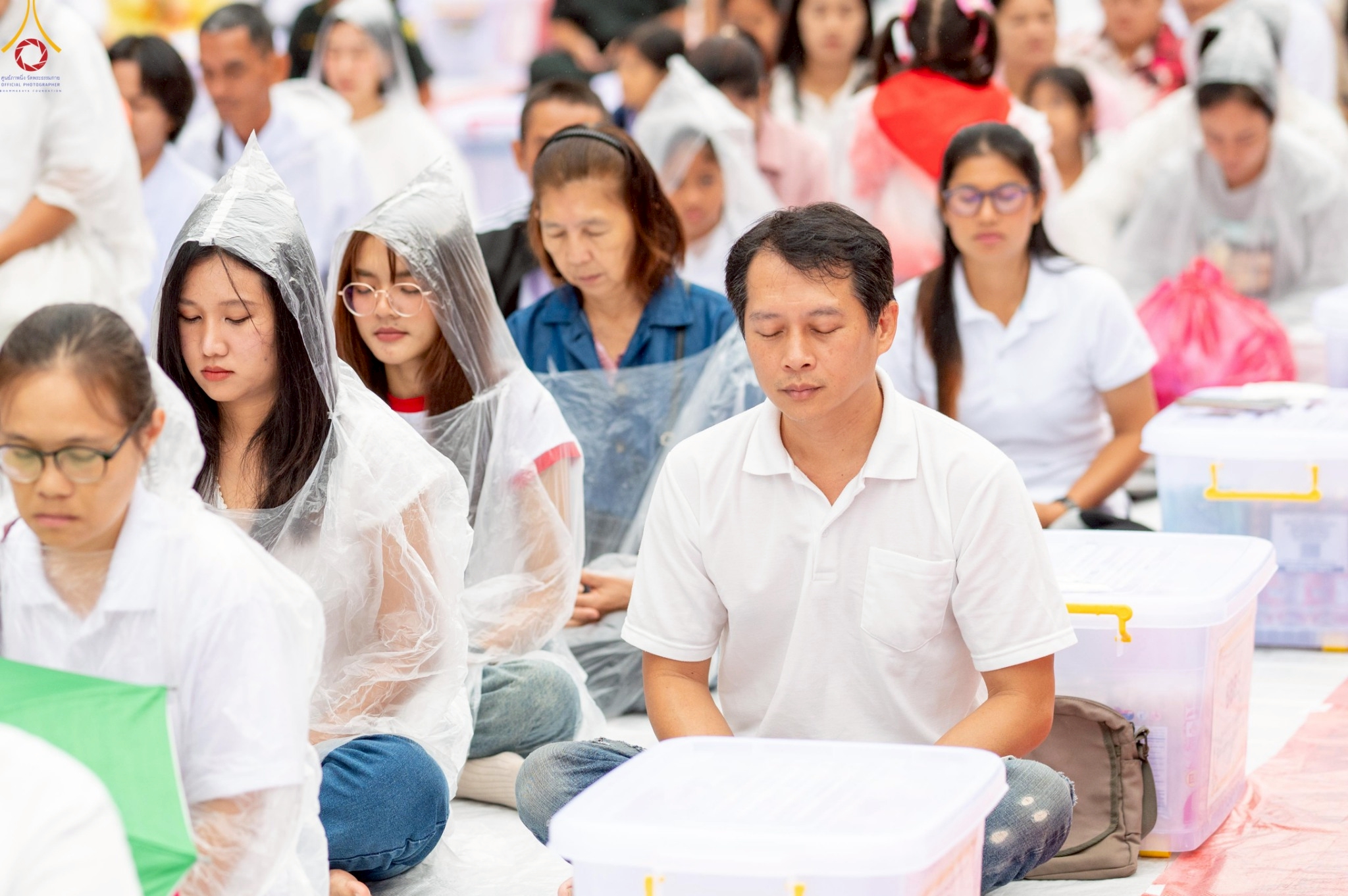 พิธีตักบาตร 555 รูป ปีที่ 1 ใจกลางเมืองเบตง จังหวัดยะลา