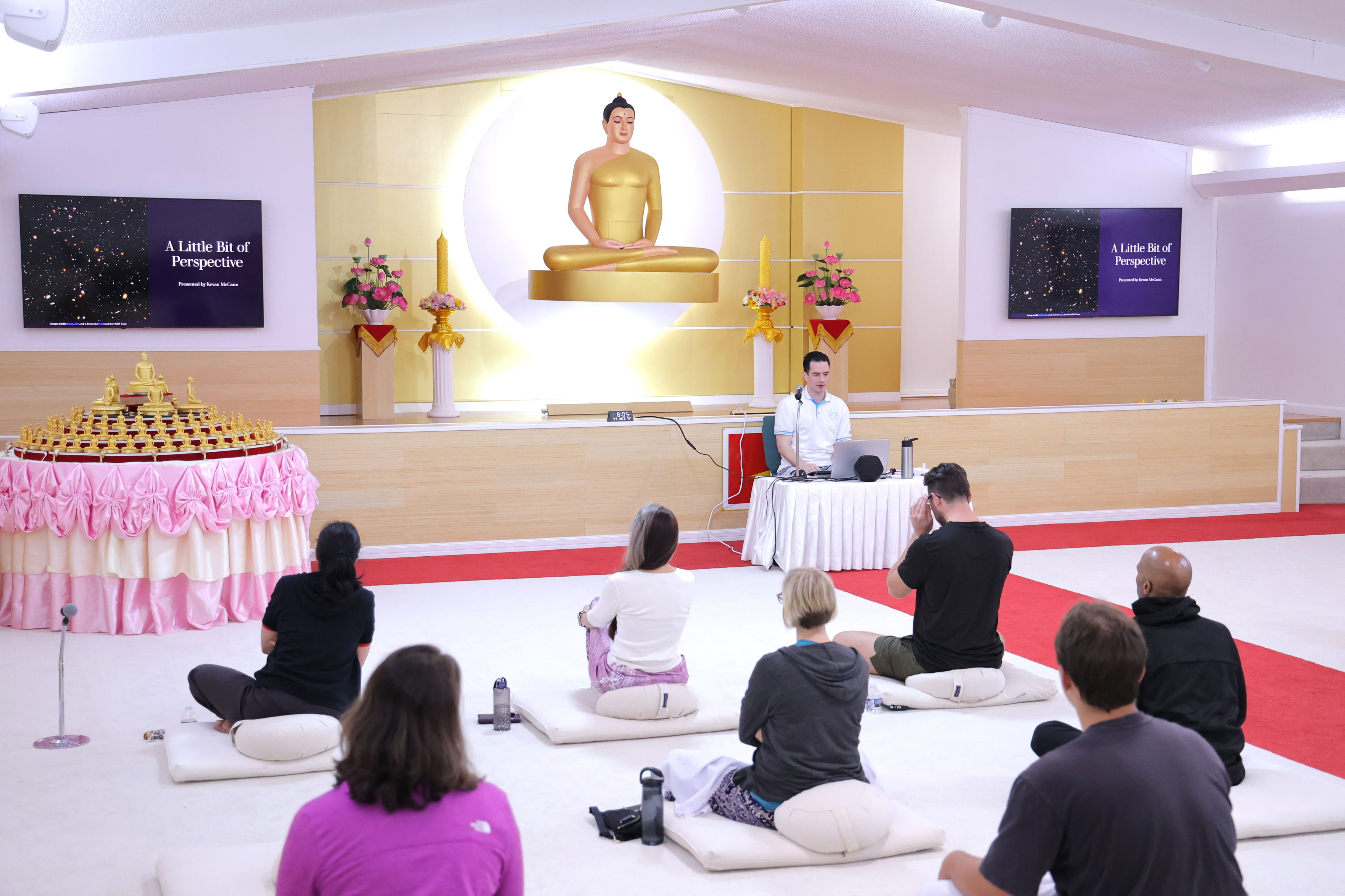 วัดพระธรรมกายจอร์เจีย จัดกิจกรรมนั่งสมาธิสำหรับชาวท้องถิ่น