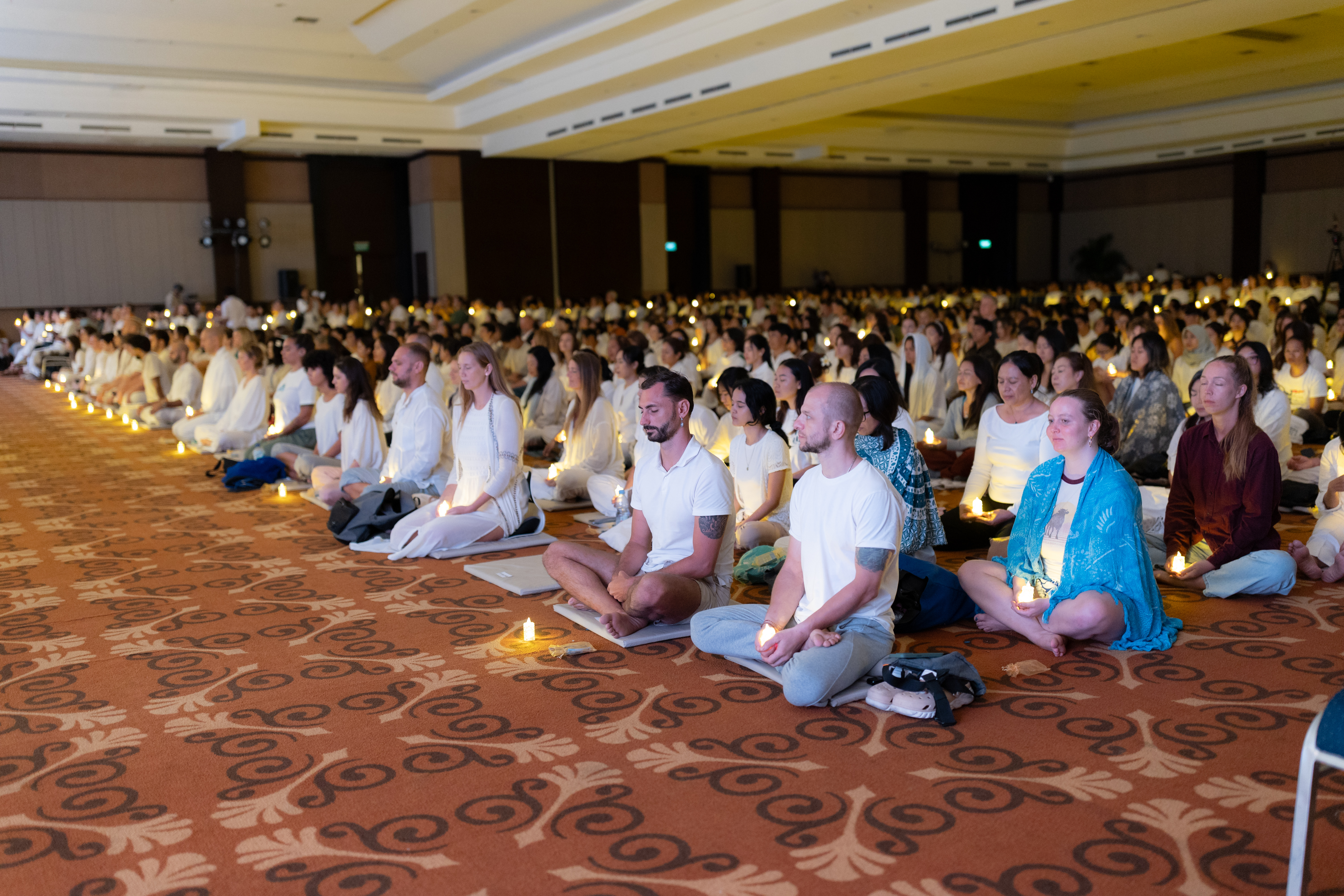 กิจกรรมสมาธิเพื่อสันติภาพ เฉลิมฉลองวันสันติภาพโลก