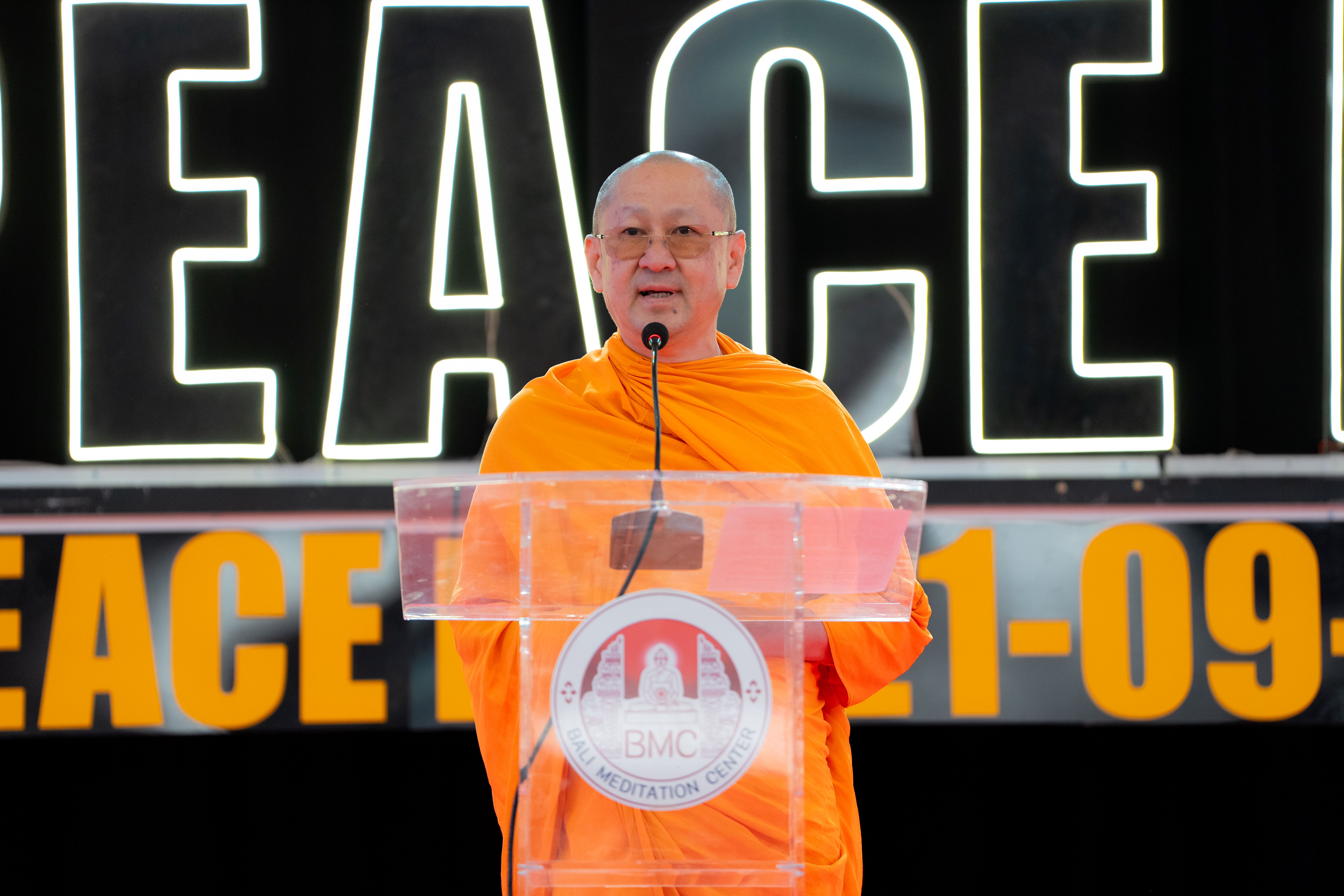 กิจกรรมสมาธิเพื่อสันติภาพ เฉลิมฉลองวันสันติภาพโลก