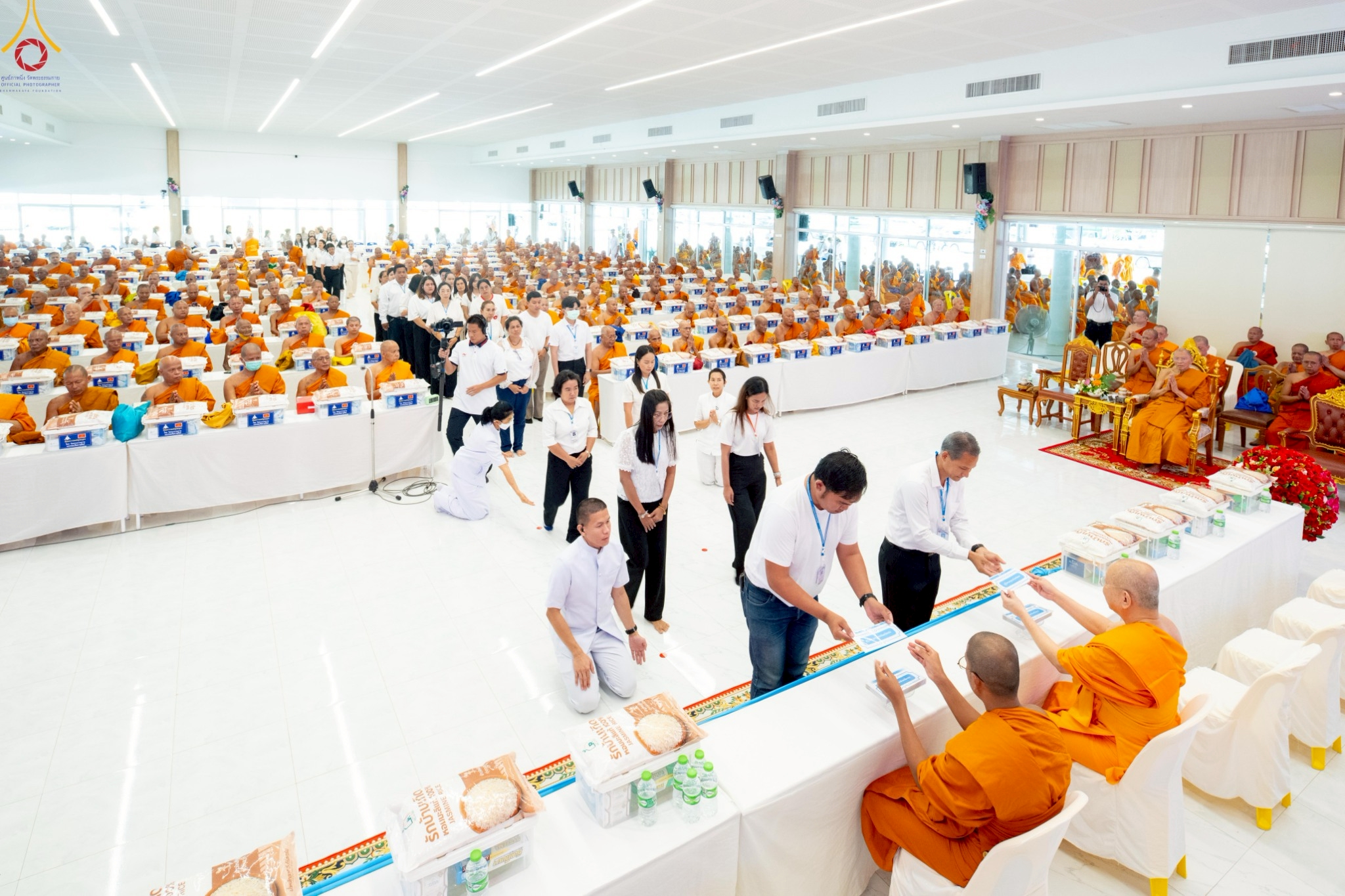 วัดพระธรรมกาย จัดถวายมหาสังฆทาน 323 วัด 4 จังหวัดชายแดนภาคใต้ ปีที่ 21 ครั้งที่ 181