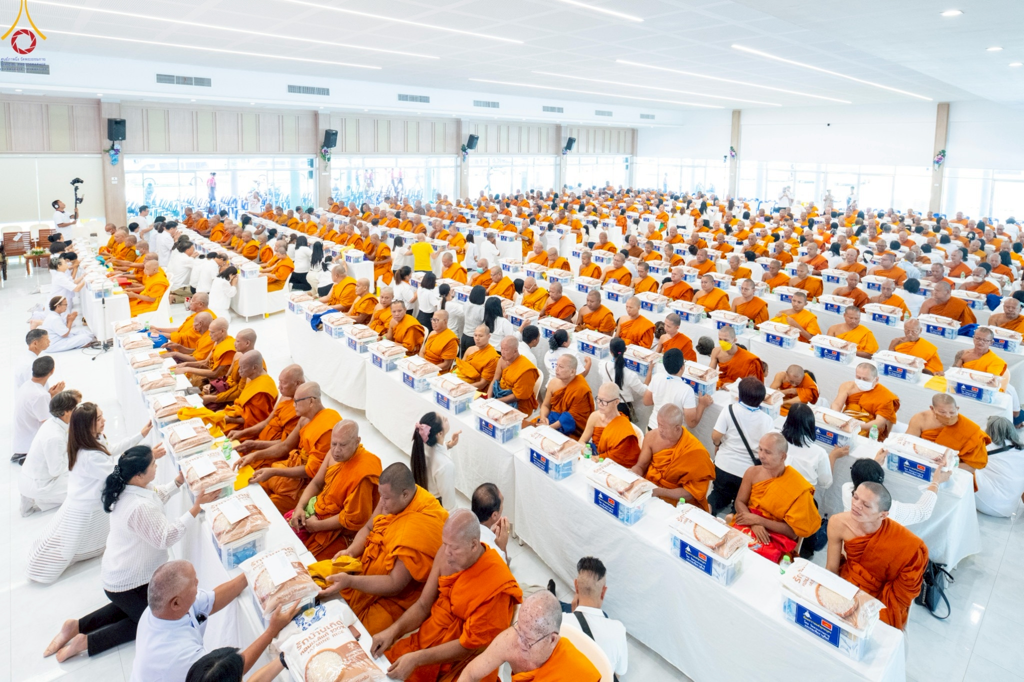 วัดพระธรรมกาย จัดถวายมหาสังฆทาน 323 วัด 4 จังหวัดชายแดนภาคใต้ ปีที่ 21 ครั้งที่ 181