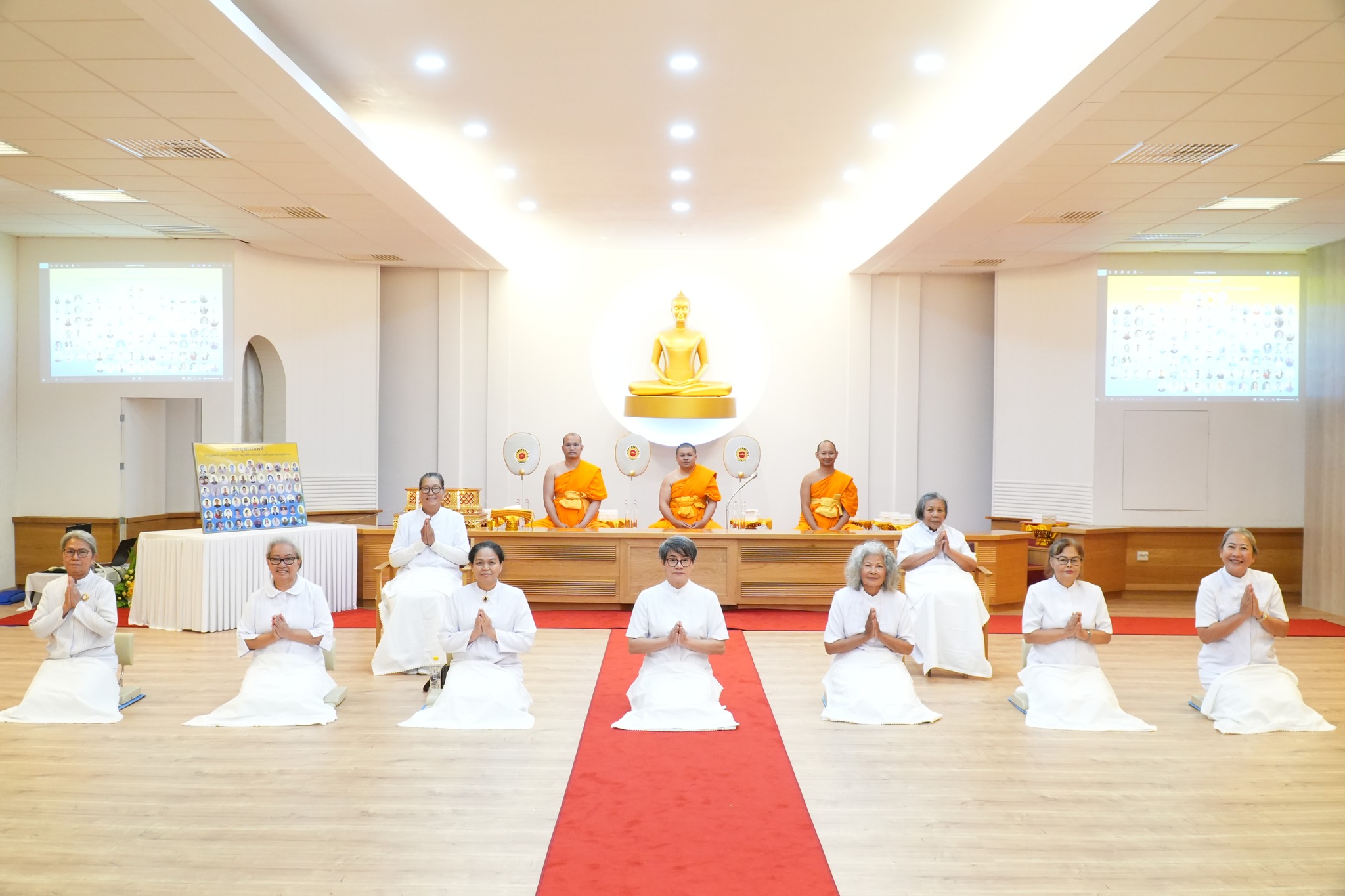 วัดพระธรรมกายบูโรส จัดพิธีบุพเปตพลี