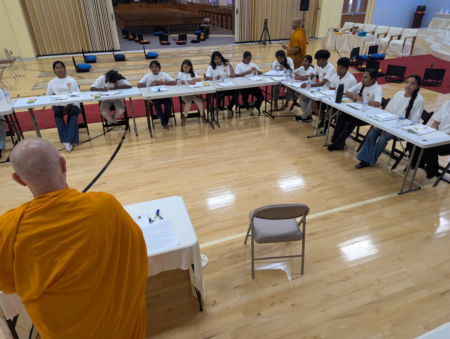 พระอาจารย์จากวัดพระธรรมกายแคลิฟอร์เนีย เข้าร่วมโครงการ Mindful Horizons Youth Dharma Retreat