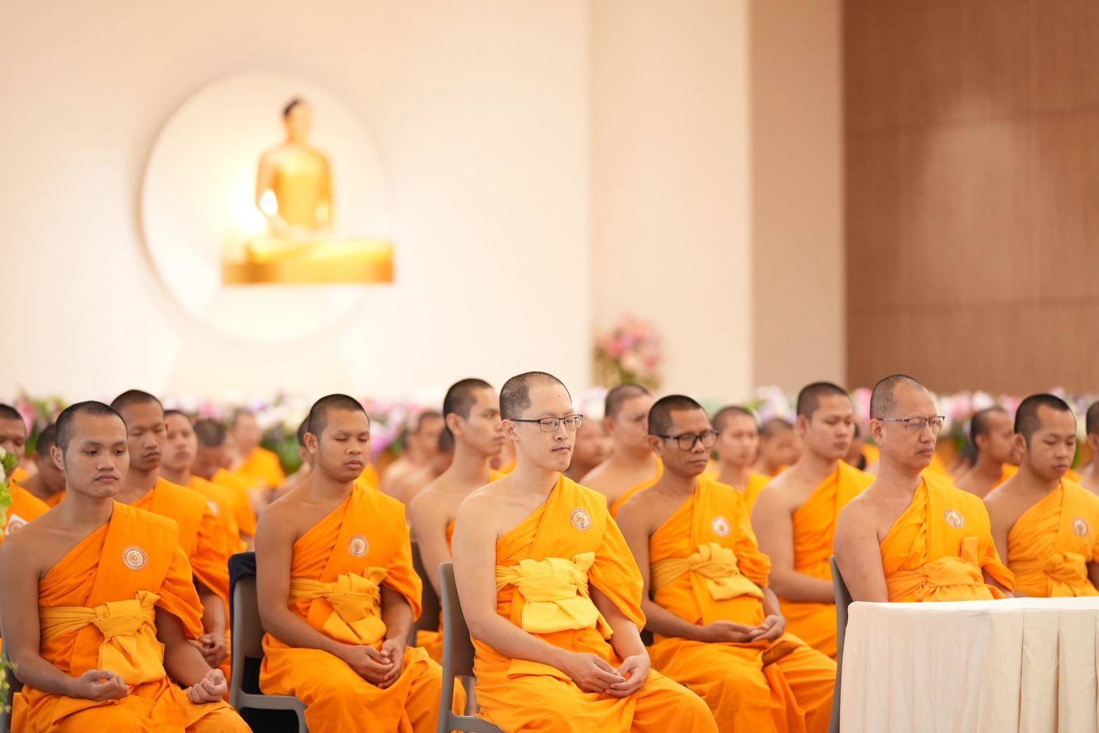 สำนักศาสนศึกษาวัดพระธรรมกาย จัดพิธีมุทิตามหาเปรียญธรรมประโยค 1-2 ถึง ป.ธ.9