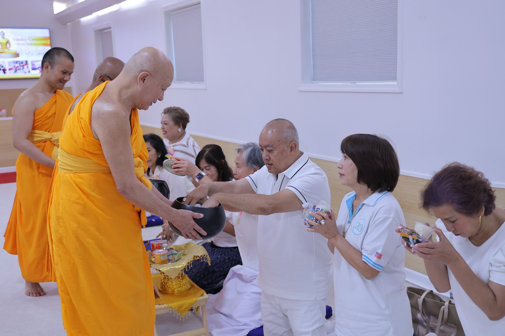 วัดพระธรรมกายจอร์เจีย จัดงานบุญวันอาทิตย์