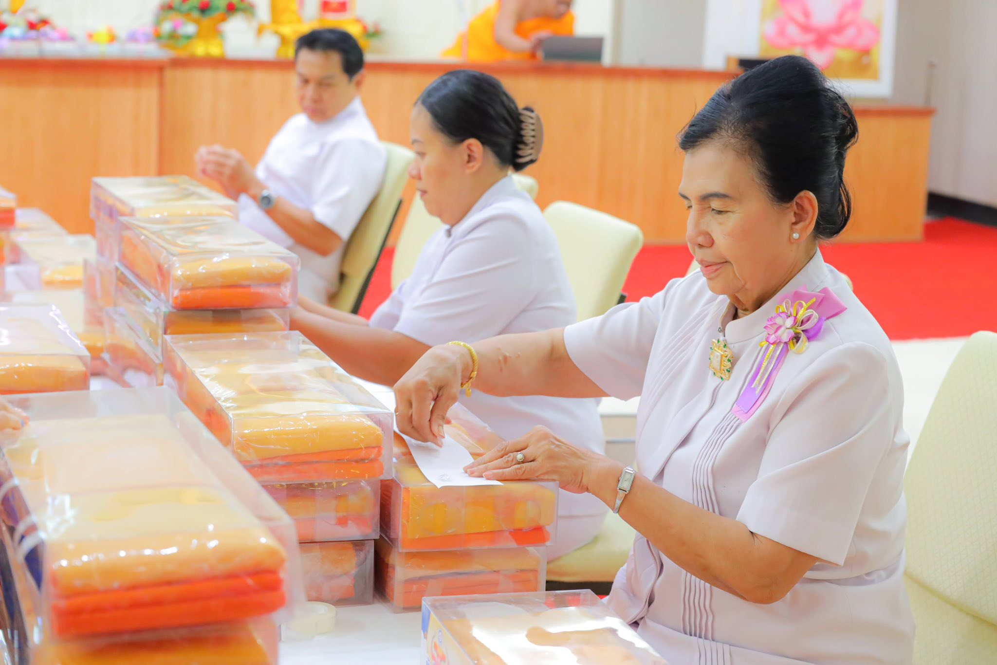 วัดพระธรรมกายแคนซัส จัดงานบุญวันอาทิตย์