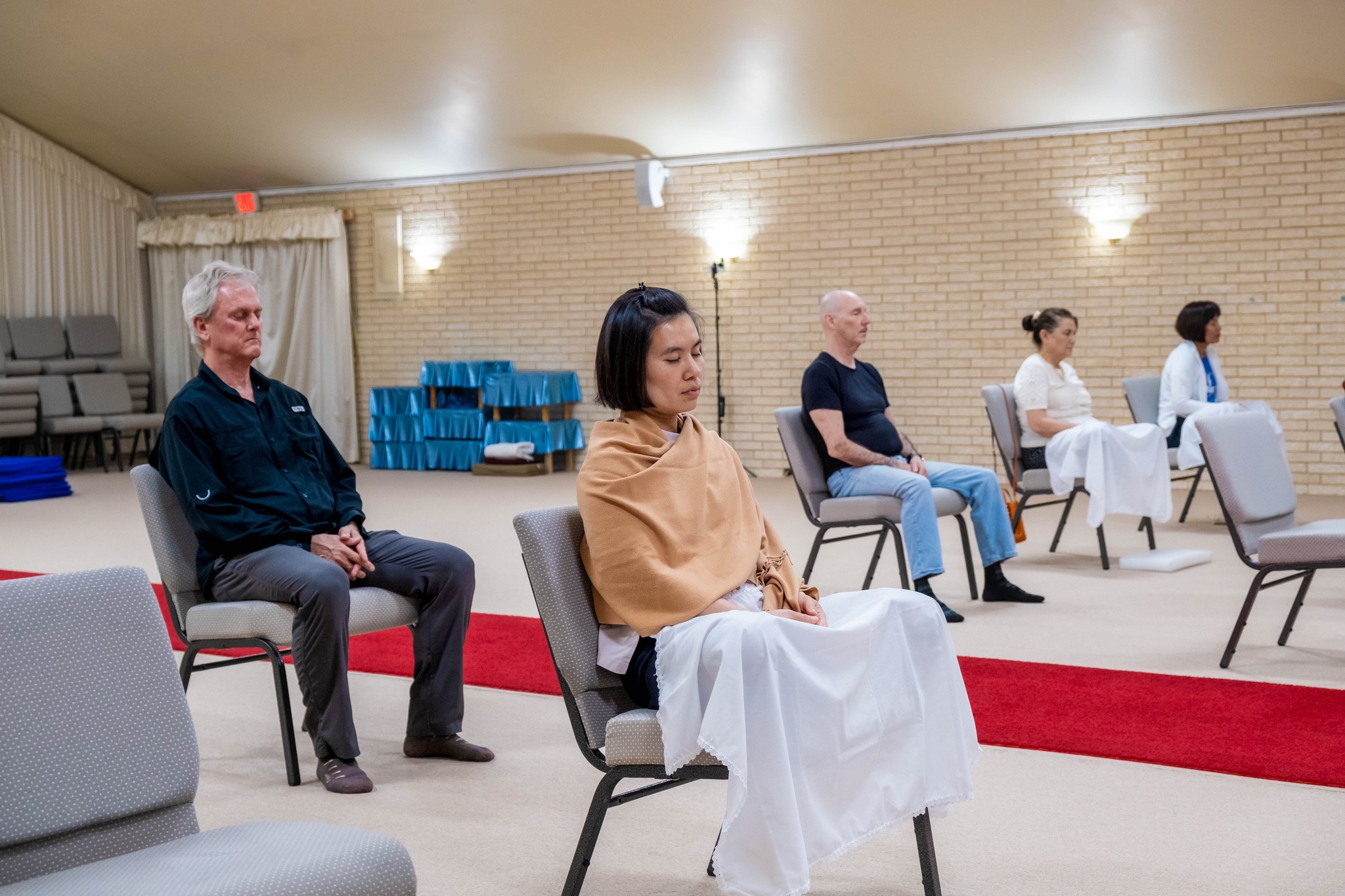 วัดพระธรรมกายเท็กซัส จัดกิจกรรมคลาสสมาธิสำหรับชาวท้องถิ่น