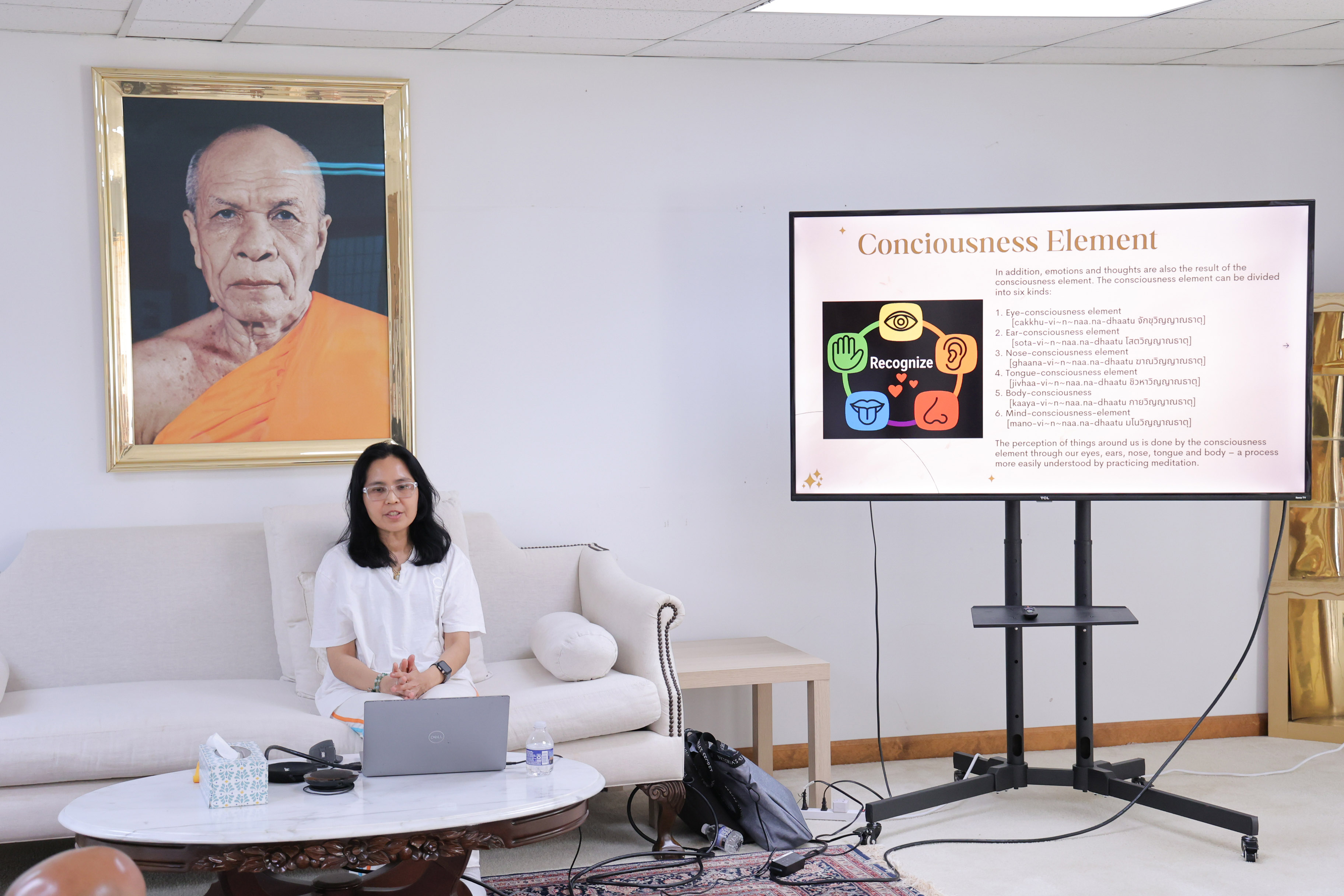 วัดพระธรรมกายจอร์เจีย จัดพิธีจุดเทียนใจไฟนิรันดร์อนันตชัย