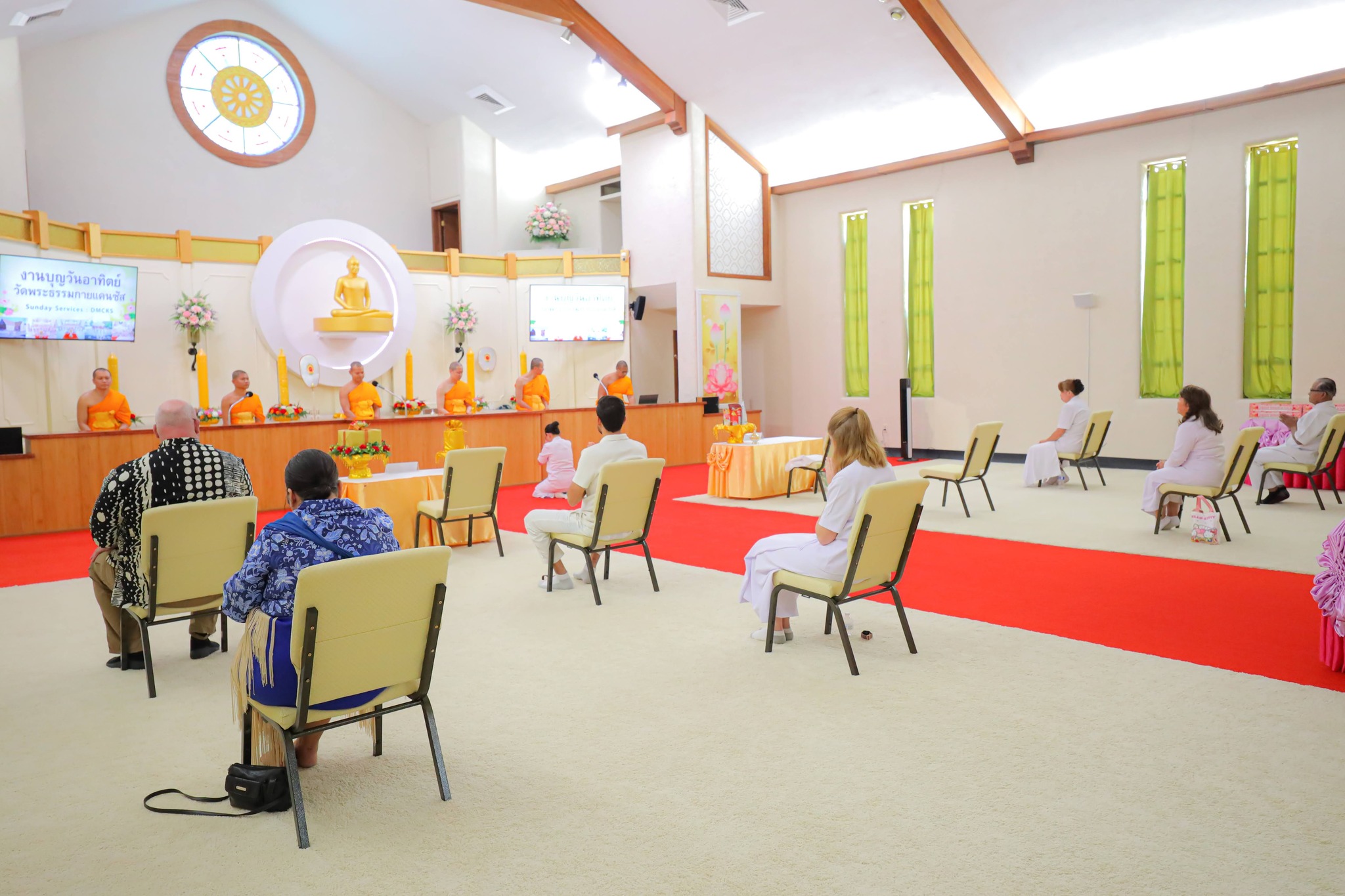 วัดพระธรรมกายแคนซัส จัดงานบุญวันอาทิตย์