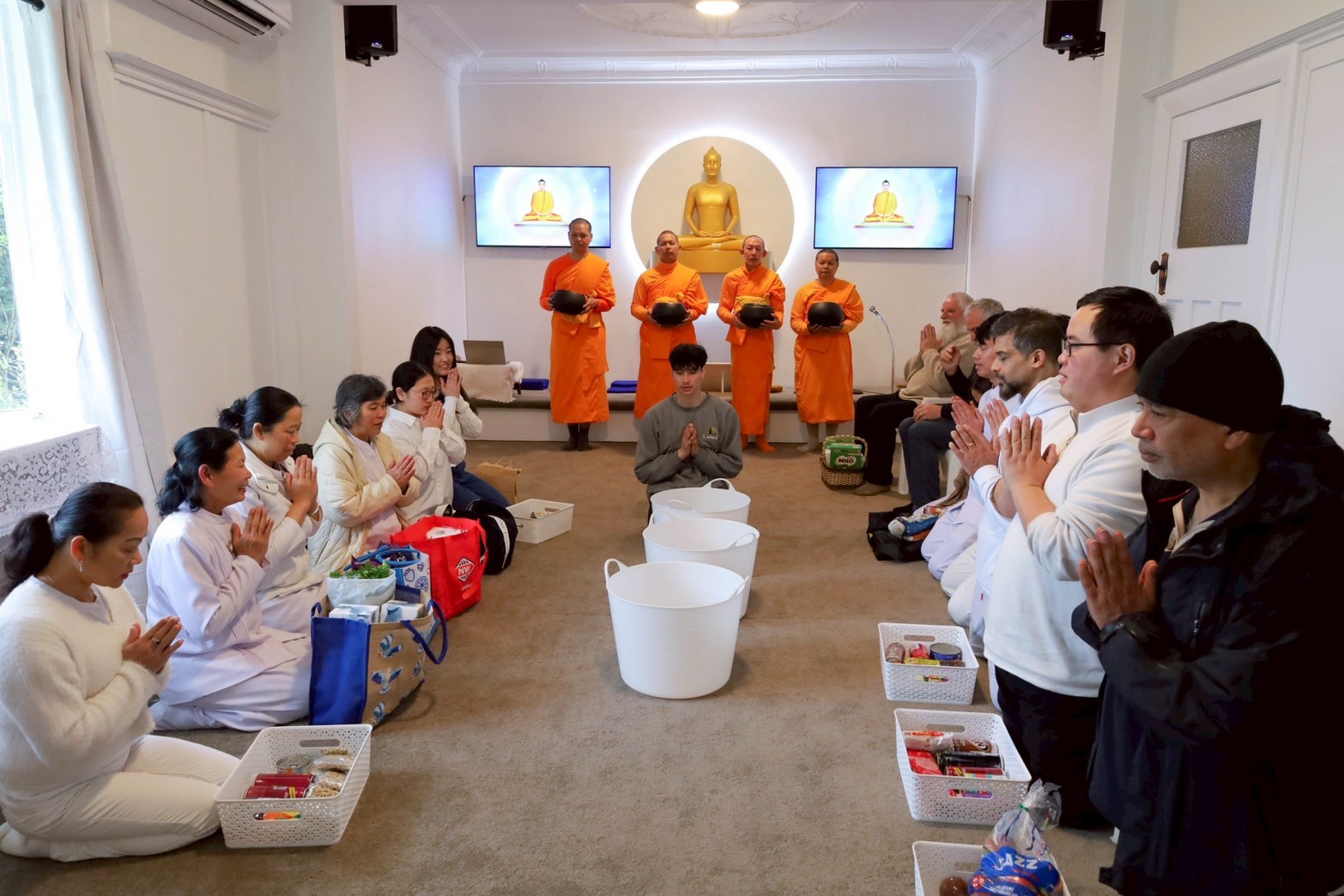 วัดพระธรรมกายดันนีดิน จัดงานบุญบูชาข้าวพระ