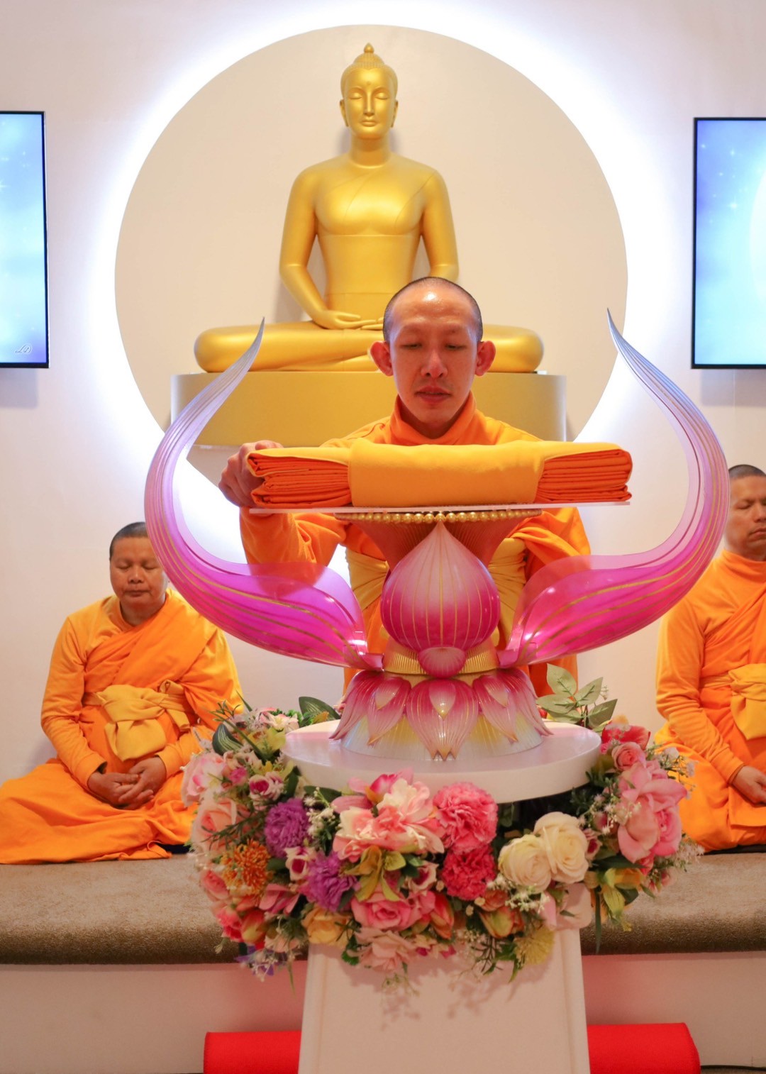 วัดพระธรรมกายดันนีดิน จัดงานบุญบูชาข้าวพระ