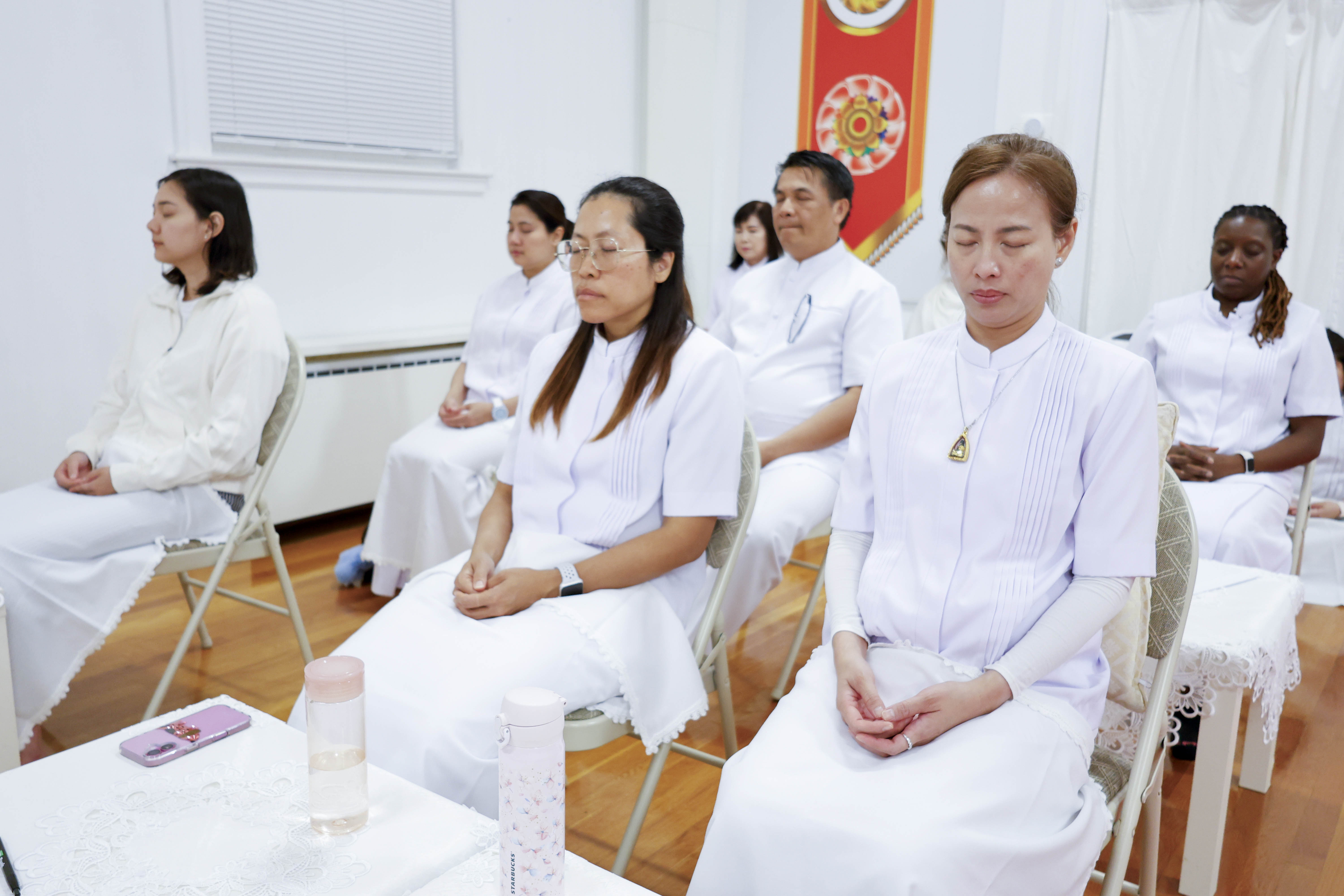 วัดพระธรรมกายบอสตัน จัดงานบุญบูชาข้าวพระ
