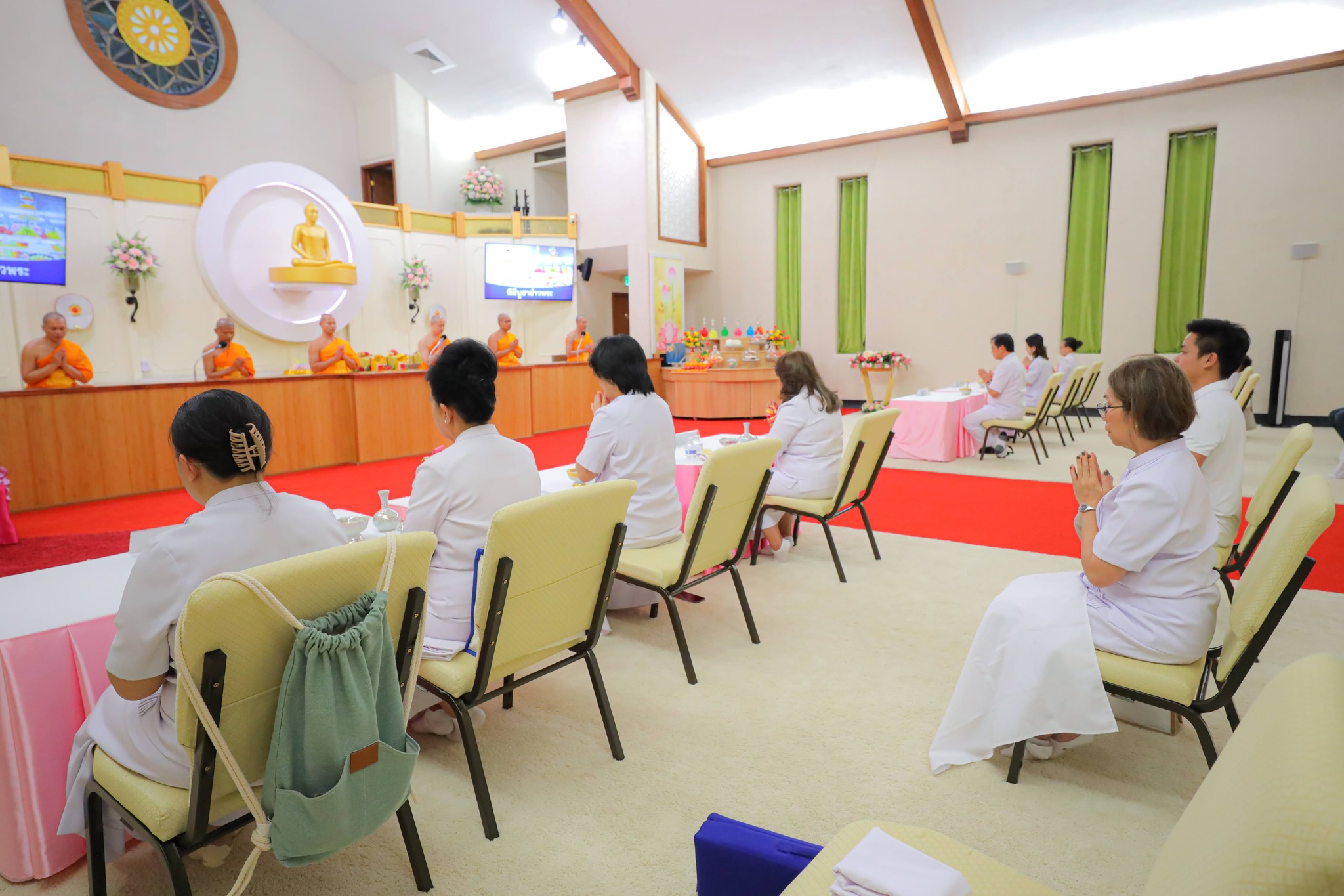 วัดพระธรรมกายแคนซัส จัดงานบุญบูชาข้าวพระ