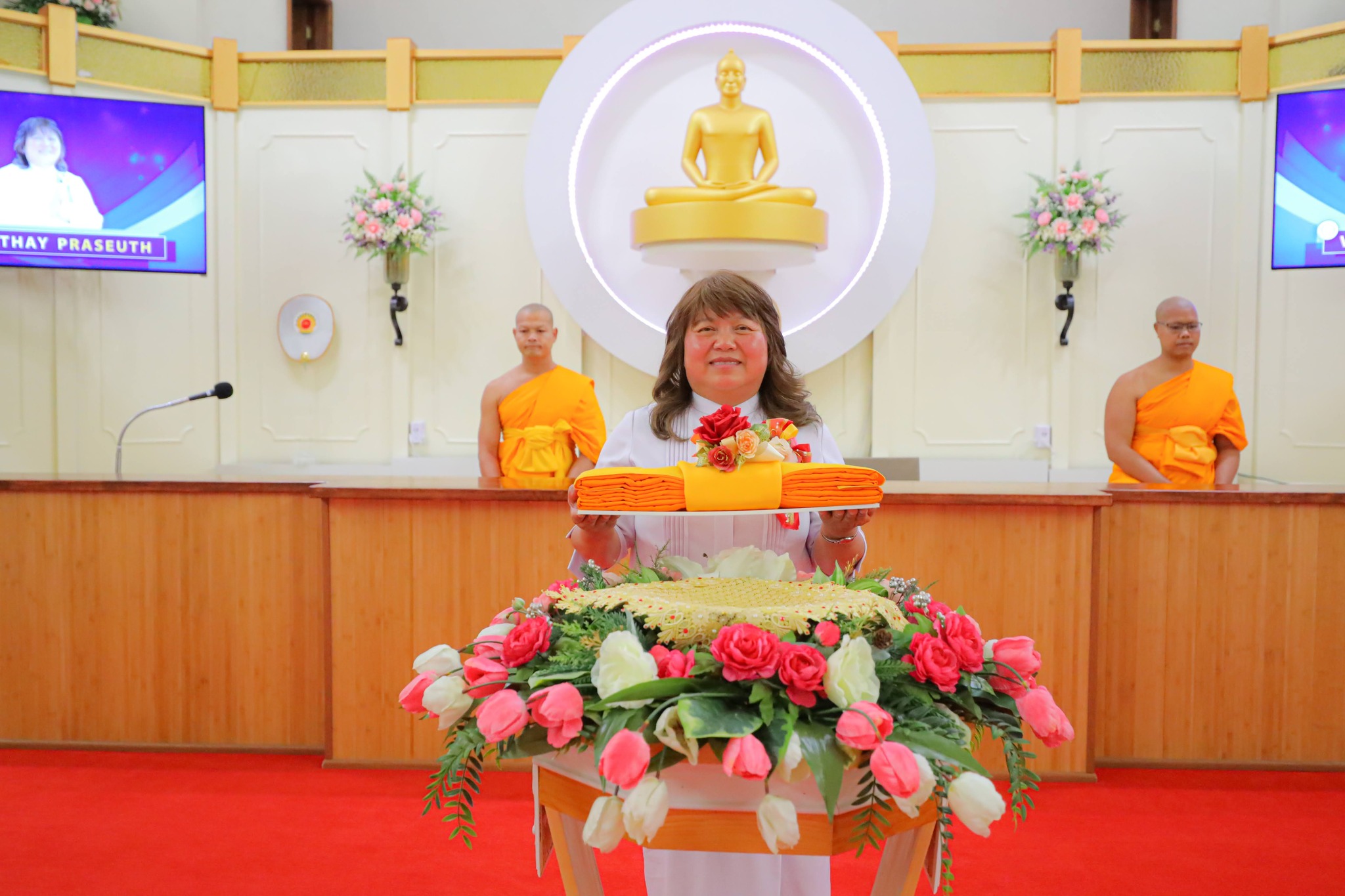 วัดพระธรรมกายแคนซัส จัดงานบุญบูชาข้าวพระ