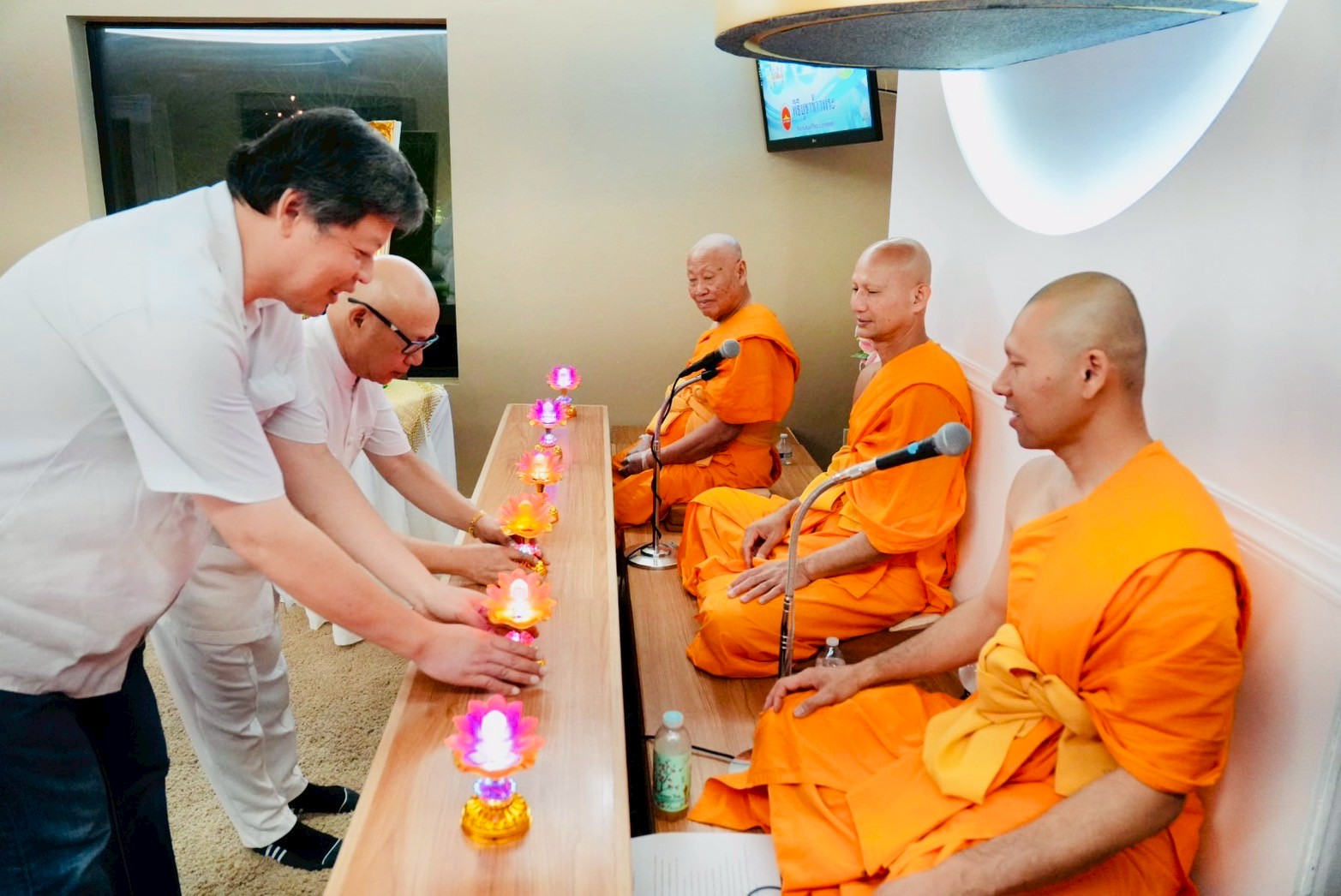 วัดภาวนาซานดิเอโก จัดงานบุญบูชาข้าวพระ