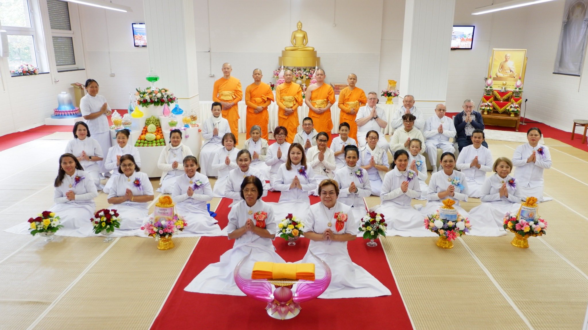 วัดพุทธนอร์ดไรน์-เวสท์ฟาเลน จัดงานบุญบูชาข้าวพระ