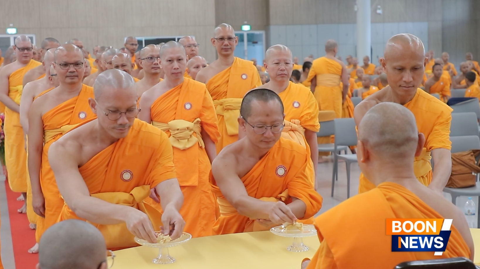 พิธีมอบดวงแก้วแก่นักเรียนบาลี ผู้สมัครสอบปี 2568 ในนามวัดพระธรรมกาย จ.ปทุมธานี