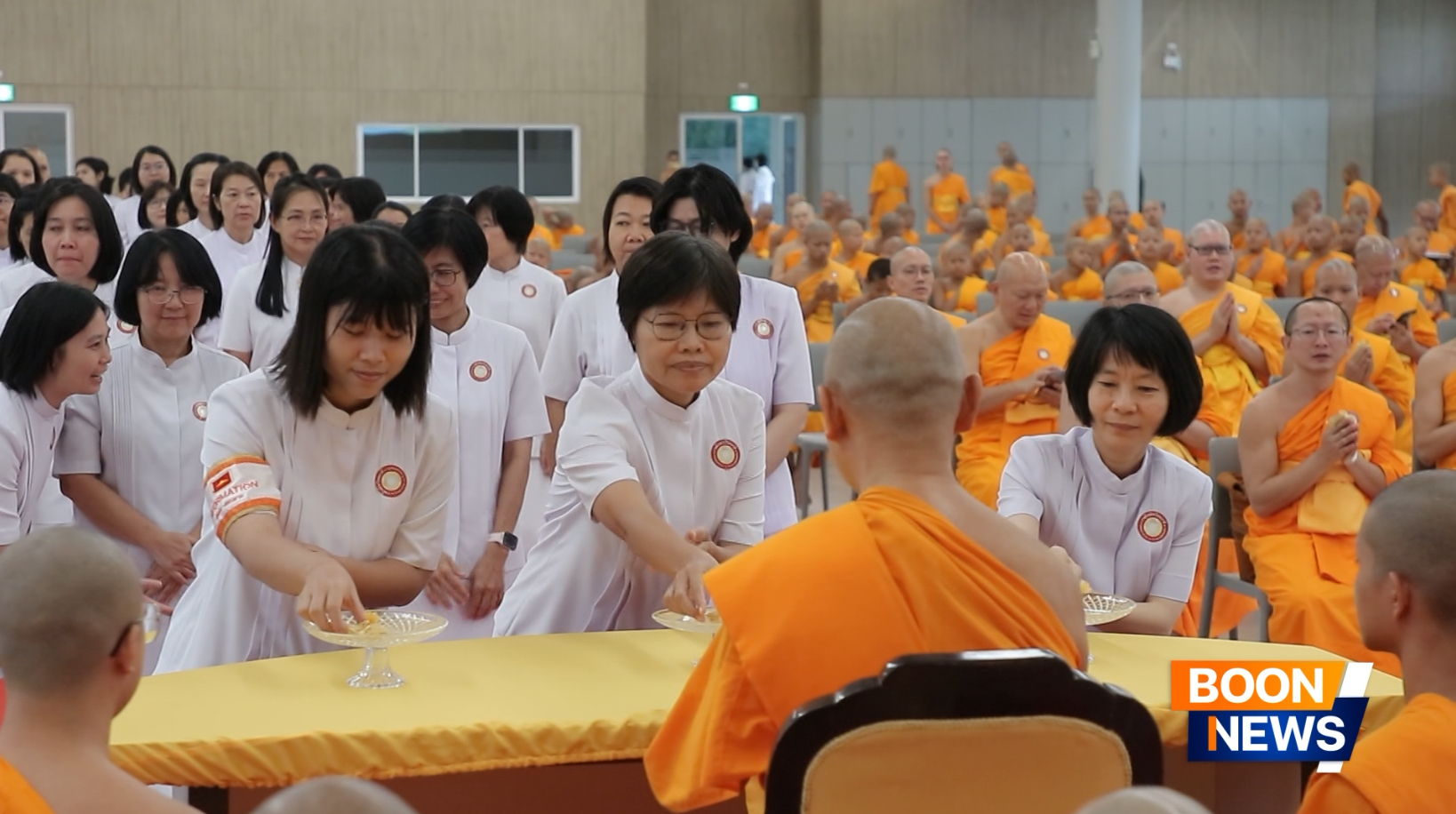 พิธีมอบดวงแก้วแก่นักเรียนบาลี ผู้สมัครสอบปี 2568 ในนามวัดพระธรรมกาย จ.ปทุมธานี