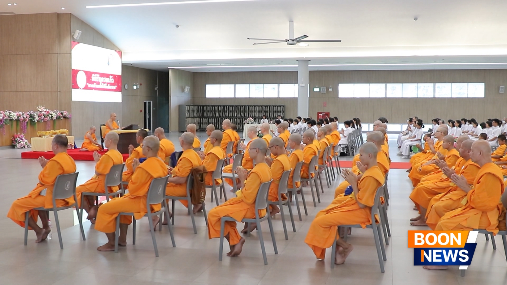 พิธีมอบดวงแก้วแก่นักเรียนบาลี ผู้สมัครสอบปี 2568 ในนามวัดพระธรรมกาย จ.ปทุมธานี