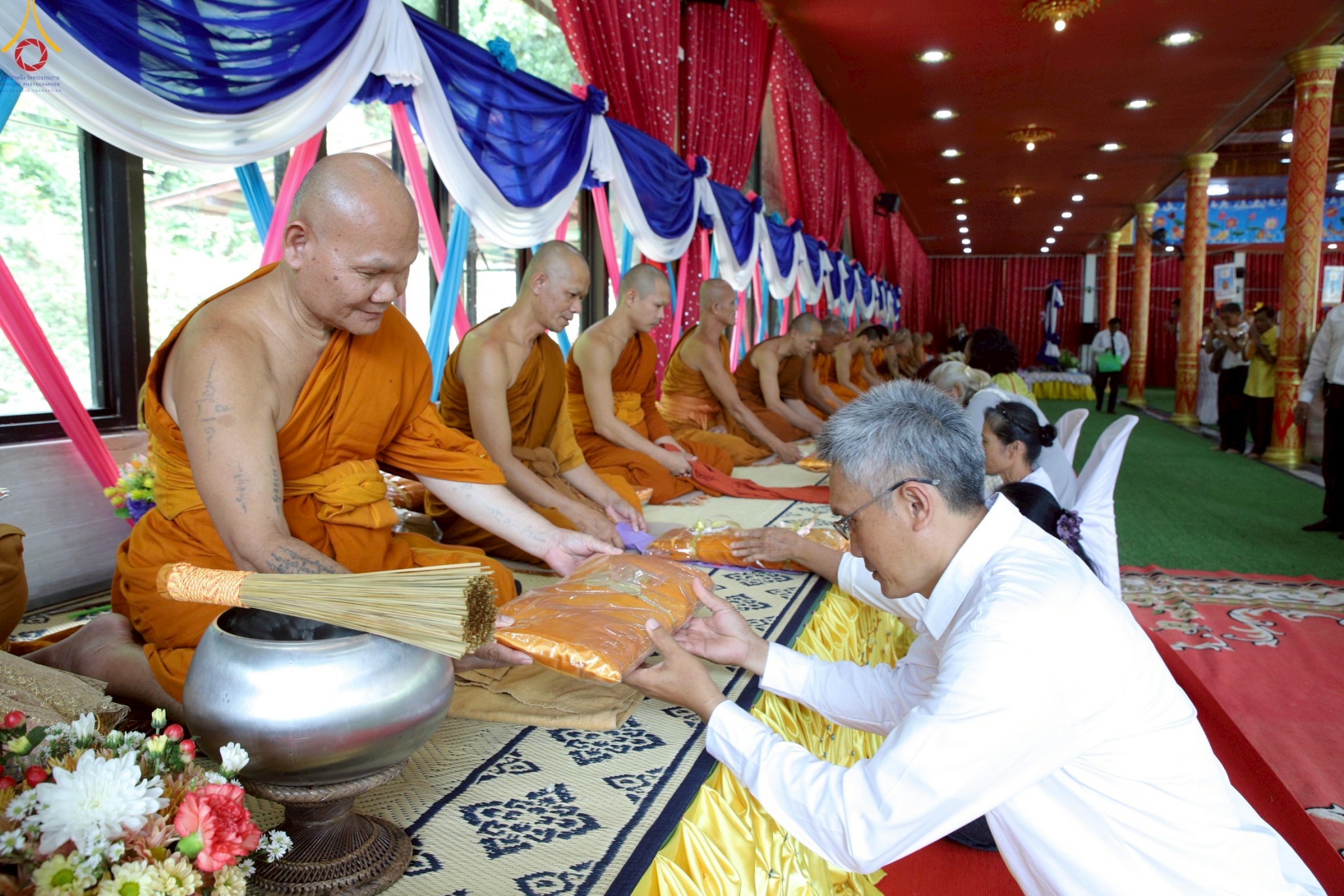 พิธีทอดกฐินสามัคคีทั่วไทย 30,000 วัด ณ วัดถ้ำห้วยกลาง จ.ชุมพร