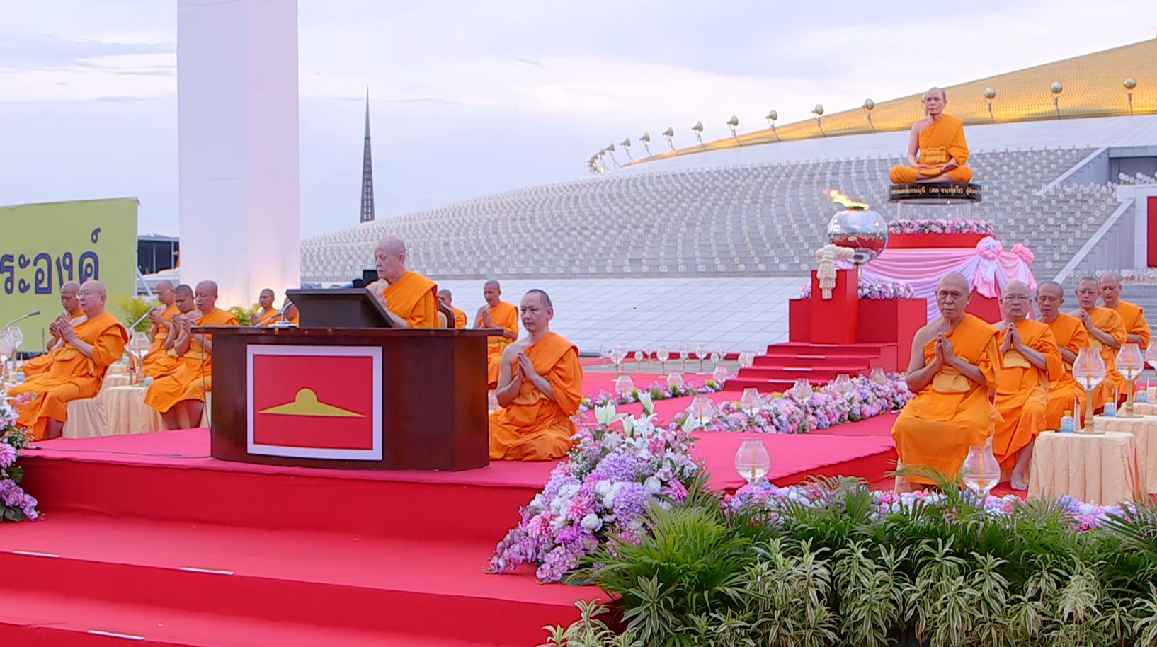 วัดพระธรรมกาย จัดพิธีปลูกต้นทรัพย์บานชื่น และพิธีฉลองชัยชิตังเม 7,772,141,141 จบ