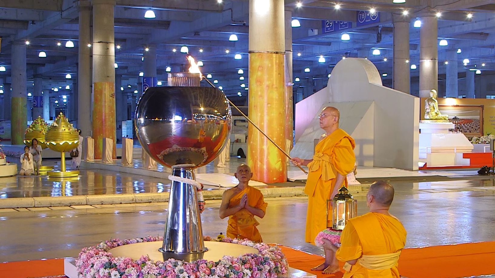 วัดพระธรรมกาย จัดพิธีปลูกต้นทรัพย์บานชื่น และพิธีฉลองชัยชิตังเม 7,772,141,141 จบ