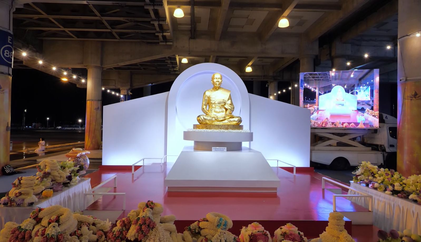 วัดพระธรรมกาย จัดพิธีปลูกต้นทรัพย์บานชื่น และพิธีฉลองชัยชิตังเม 7,772,141,141 จบ