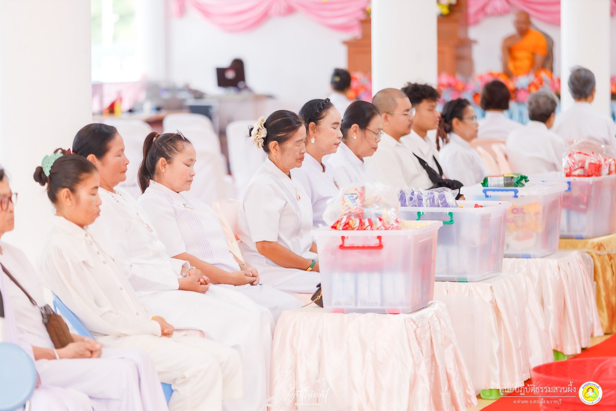 ศูนย์ปฏิบัติธรรมสวนผึ้ง จัดพิธีทอดกฐิน เติมเต็มความสำเร็จอาคารปฏิบัติธรรม