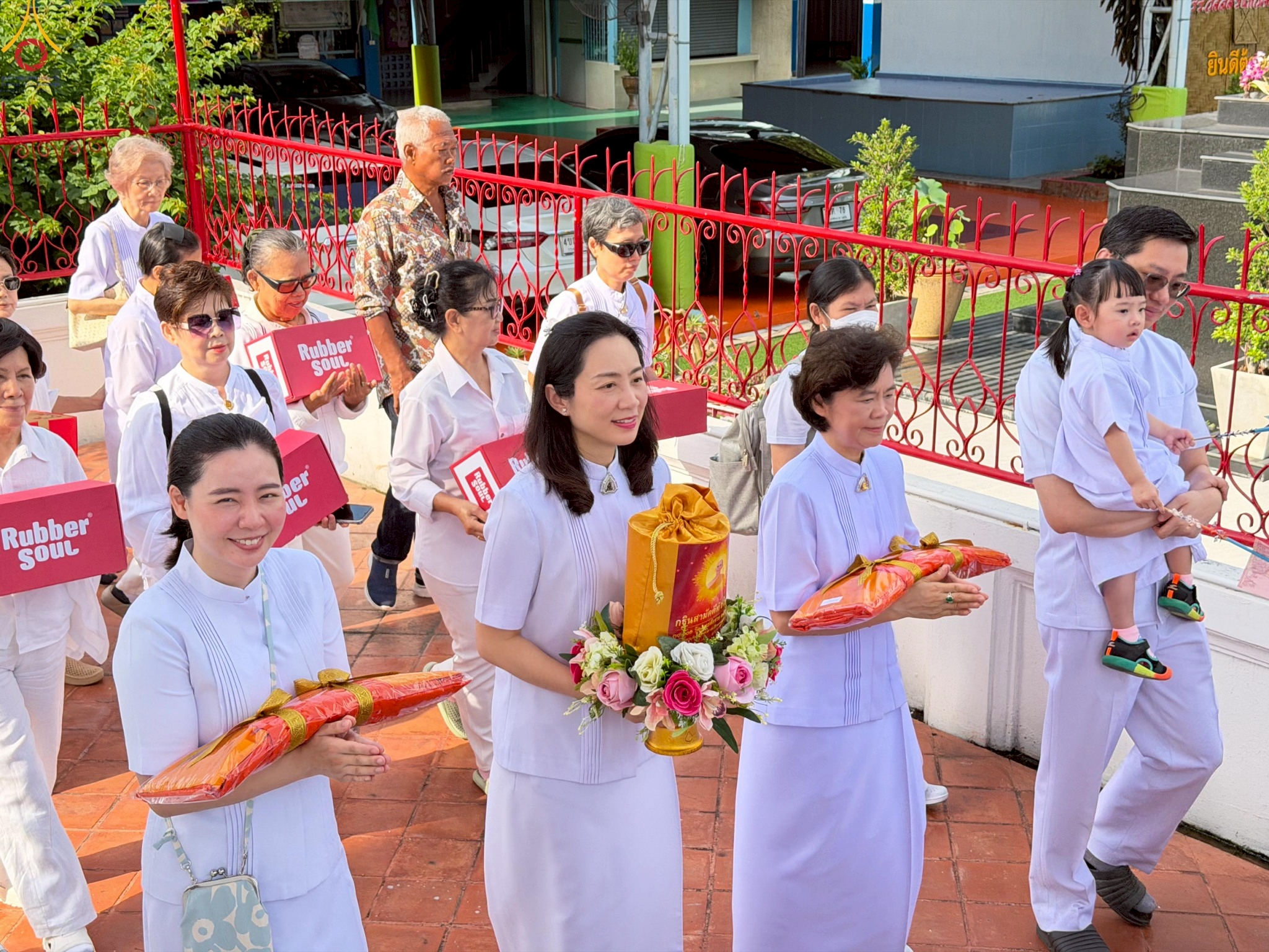 พิธีทอดกฐินสามัคคีทั่วไทย 30,000 วัด ณ วัดฉัตรแก้วจงกลณี กรุงเทพมหานคร
