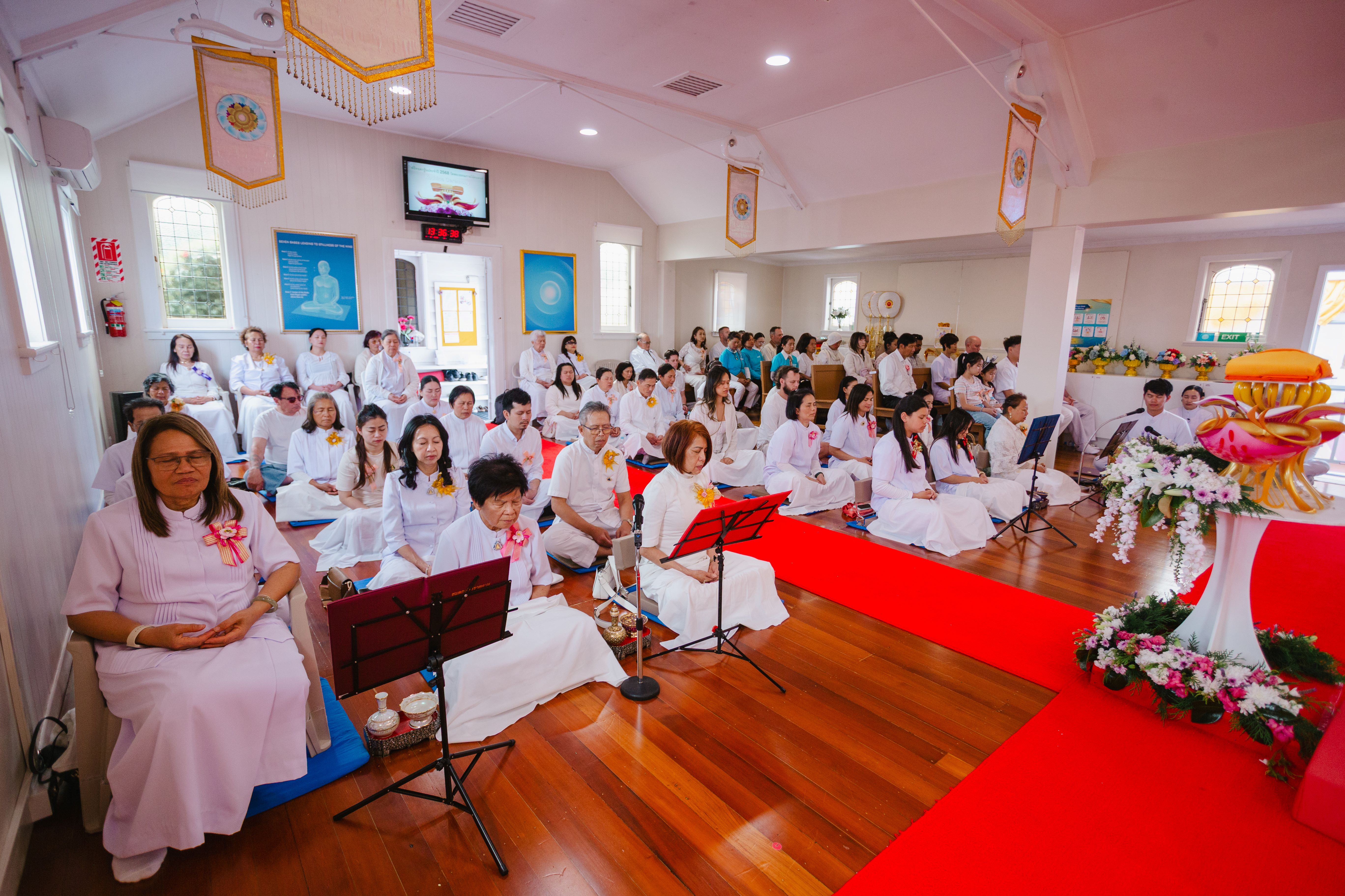 วัดพระธรรมกายโอ๊คแลนด์ จัดงานบุญพิธีทอดกฐินธรรมชัยสร้างทุกสิ่ง