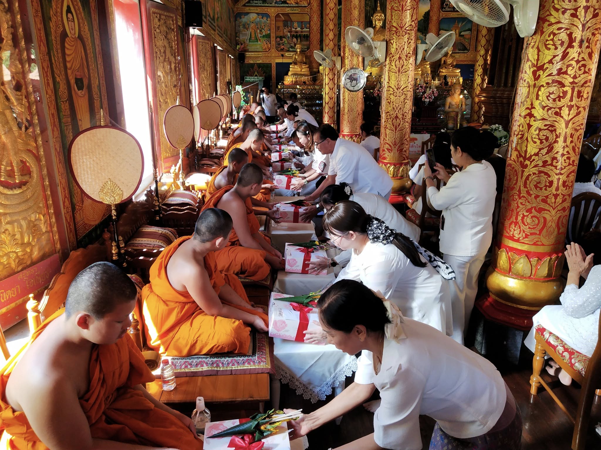 พิธีทอดกฐินสามัคคีทั่วไทย 30,000 วัด ณ วัดบ้านหลุก จ.ลำพูน