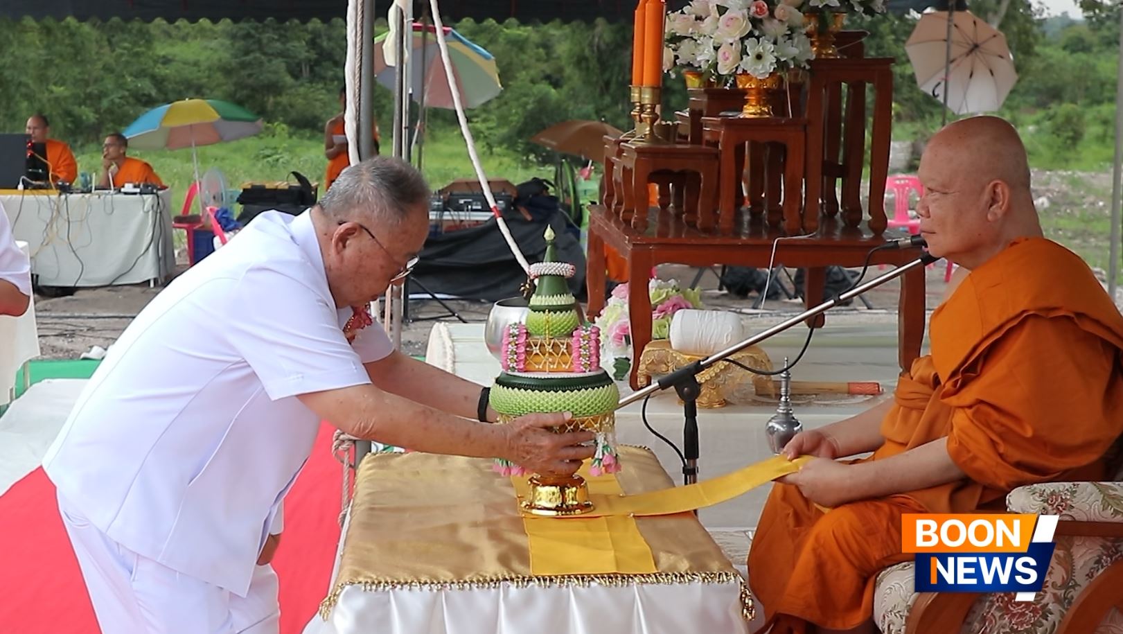 ศูนย์ปฏิบัติธรรมสระบุรี จัดพิธีเจริญพระพุทธมนต์คณะสงฆ์ 108 วัด และกลั่นแผ่นดินสถาปนาองค์พระเจดีย์