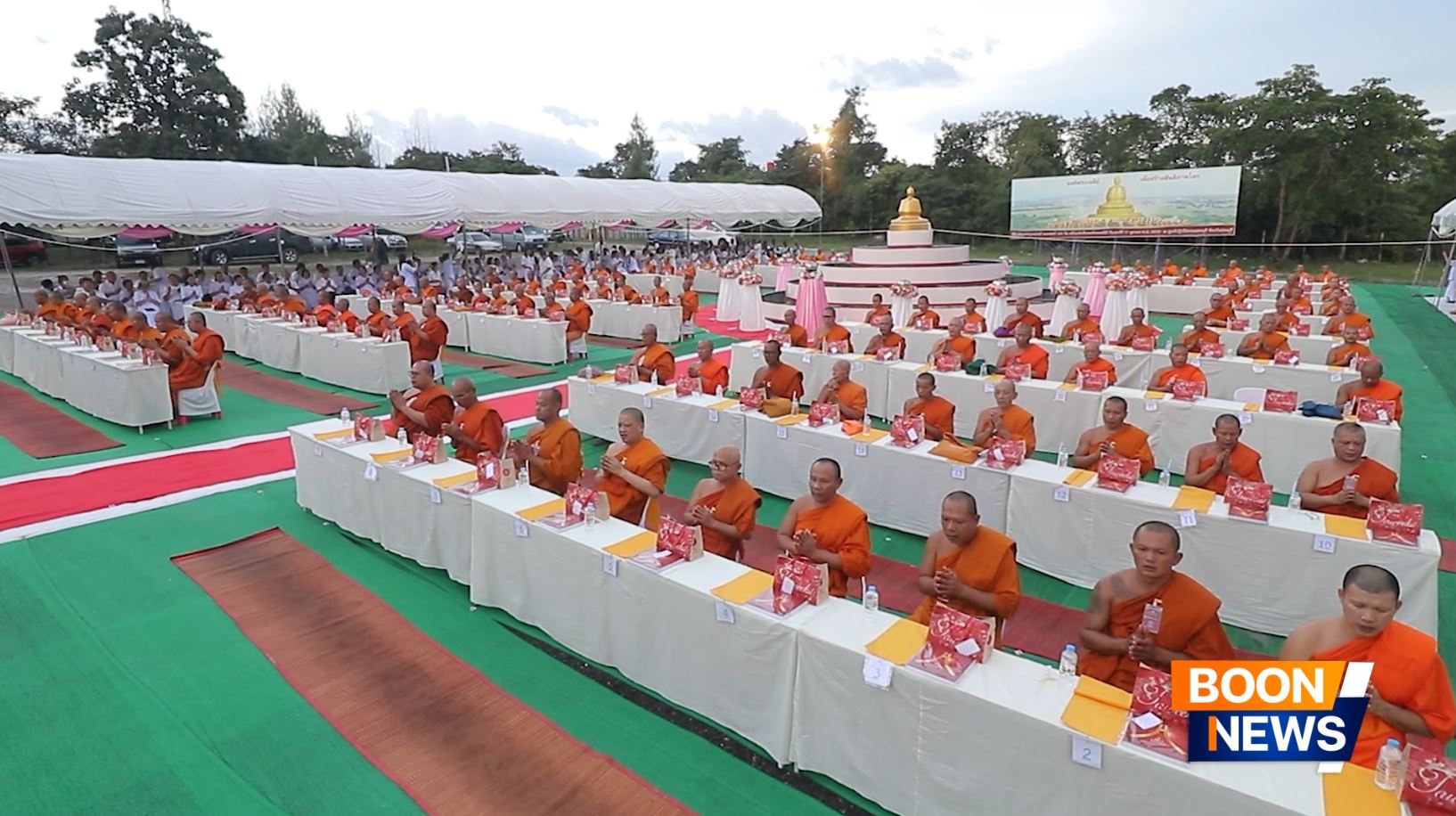 ศูนย์ปฏิบัติธรรมสระบุรี จัดพิธีเจริญพระพุทธมนต์คณะสงฆ์ 108 วัด และกลั่นแผ่นดินสถาปนาองค์พระเจดีย์