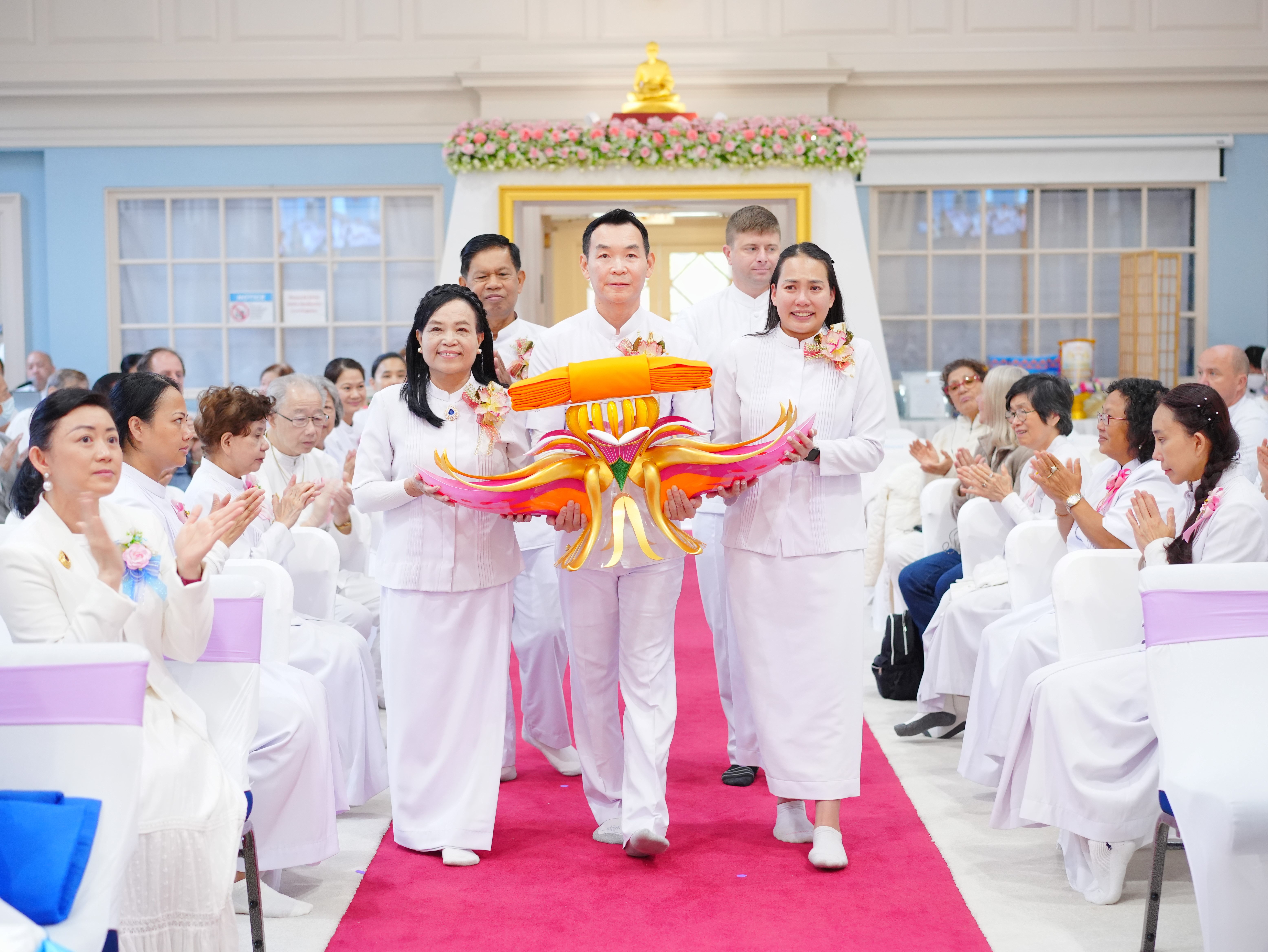 วัดพระธรรมกายชิคาโก จัดงานบุญทอดกฐินสมปรารถนา