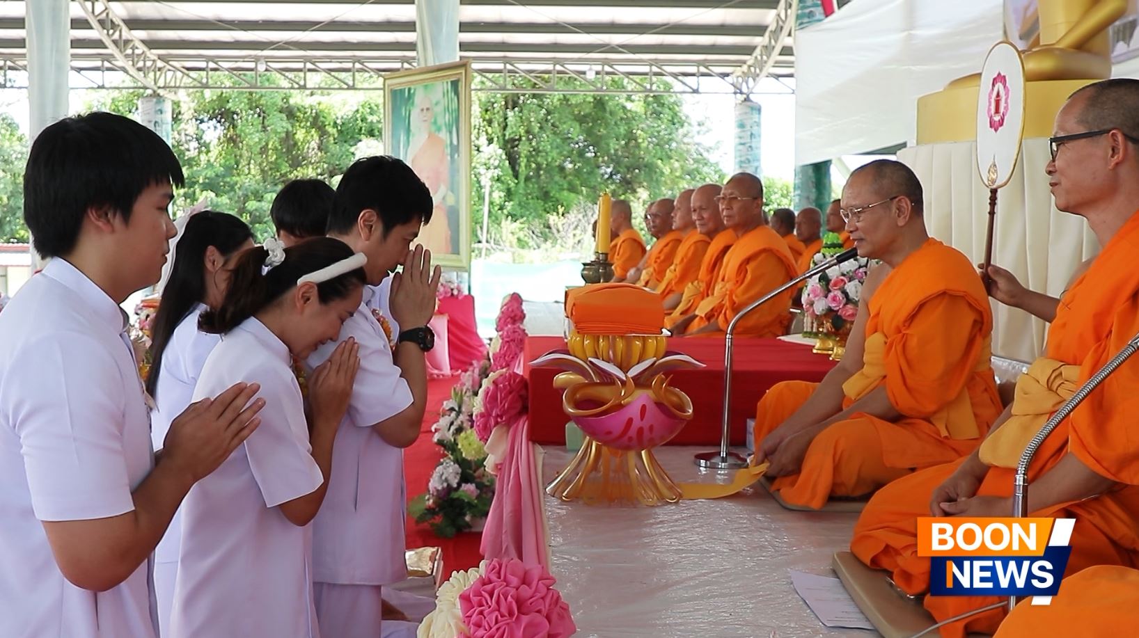 ศูนย์ปฏิบัติธรรมวิหารแดง จัดพิธีทอดกฐินสามัคคี สถาปนาแผ่นบันมงคลมหาเศรษฐี อาคาร 80 ปี หลวงพ่อธัมมชโย