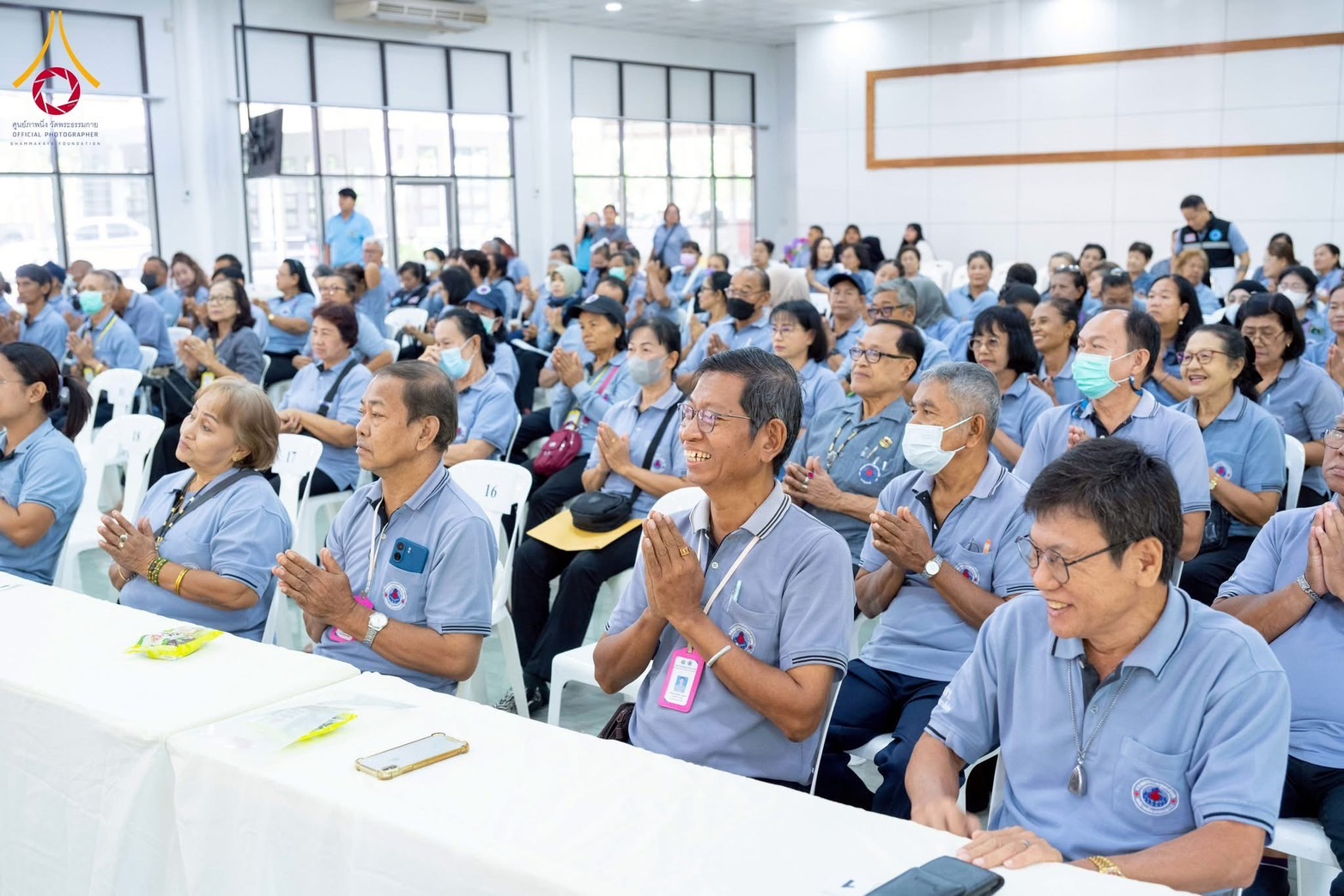 รพ.สต.คลองหนึ่ง จัดประชุมและรับมอบครุภัณฑ์ทางการแพทย์ ณ วัดพระธรรมกาย