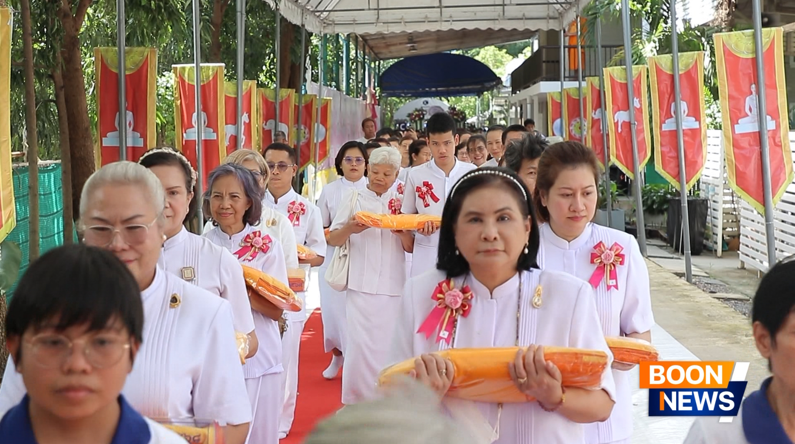 ศูนย์ปฏิบัติธรรม ธรรมธาราสายไหม จัดพิธีทอดกฐิน เติมเต็มอาคารปฏิบัติธรรมสายไหม