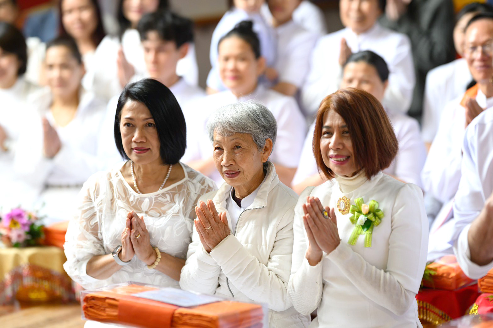 พิธีทอดผ้าป่าบริวารกฐินซื้อที่ดิน ถวายวัดพระธรรมกายเวลลิงตัน